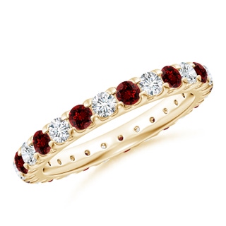 2.8mm Labgrown Lab-Grown Shared Prong Ruby and Diamond Eternity Band in 60 Yellow Gold