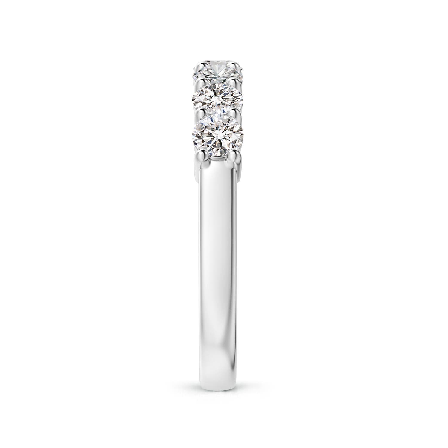 I-J, I1-I2 / 1.02 CT / 14 KT White Gold