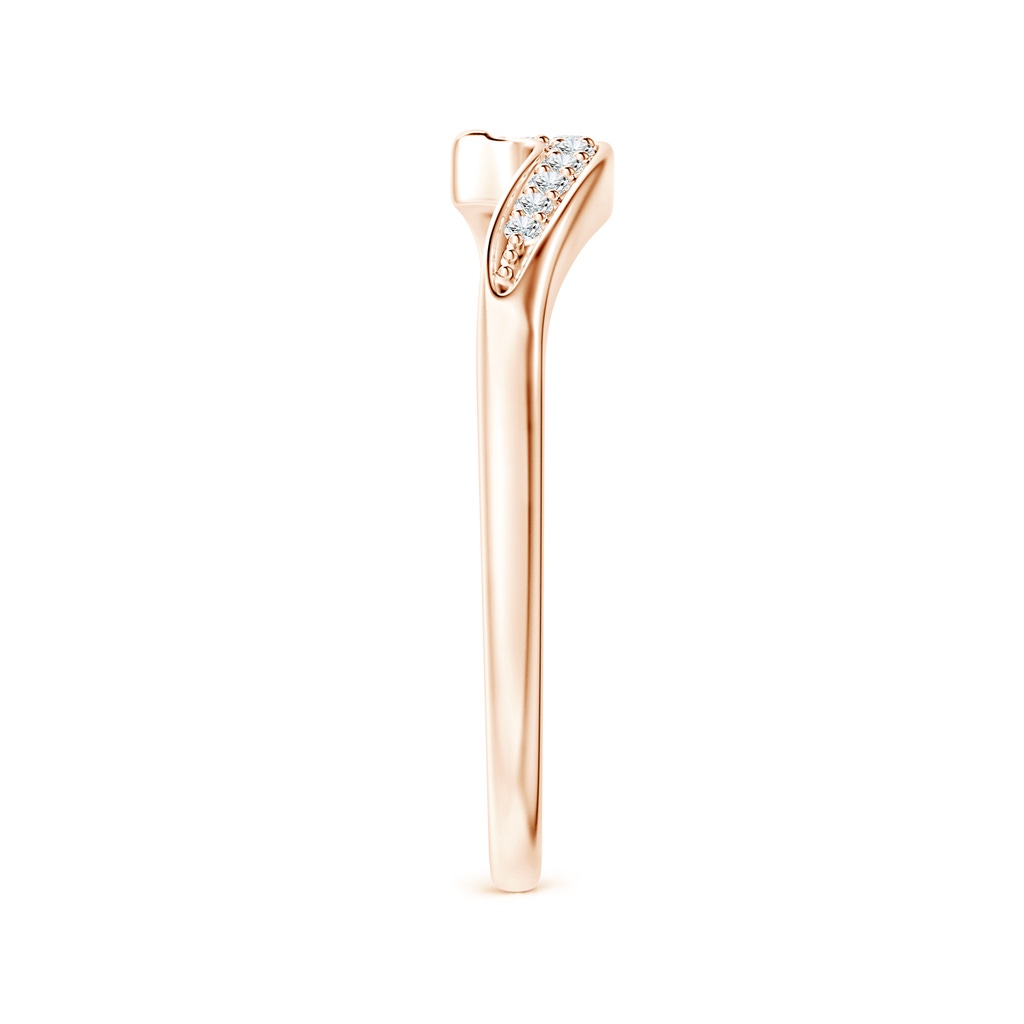 1.5mm GVS2 Wavy Contoured pave Diamond Wedding Band in Rose Gold - body_hand