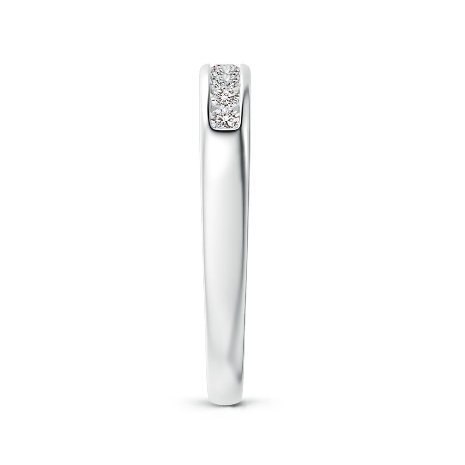 I-J, I1-I2 / 0.26 CT / 14 KT White Gold