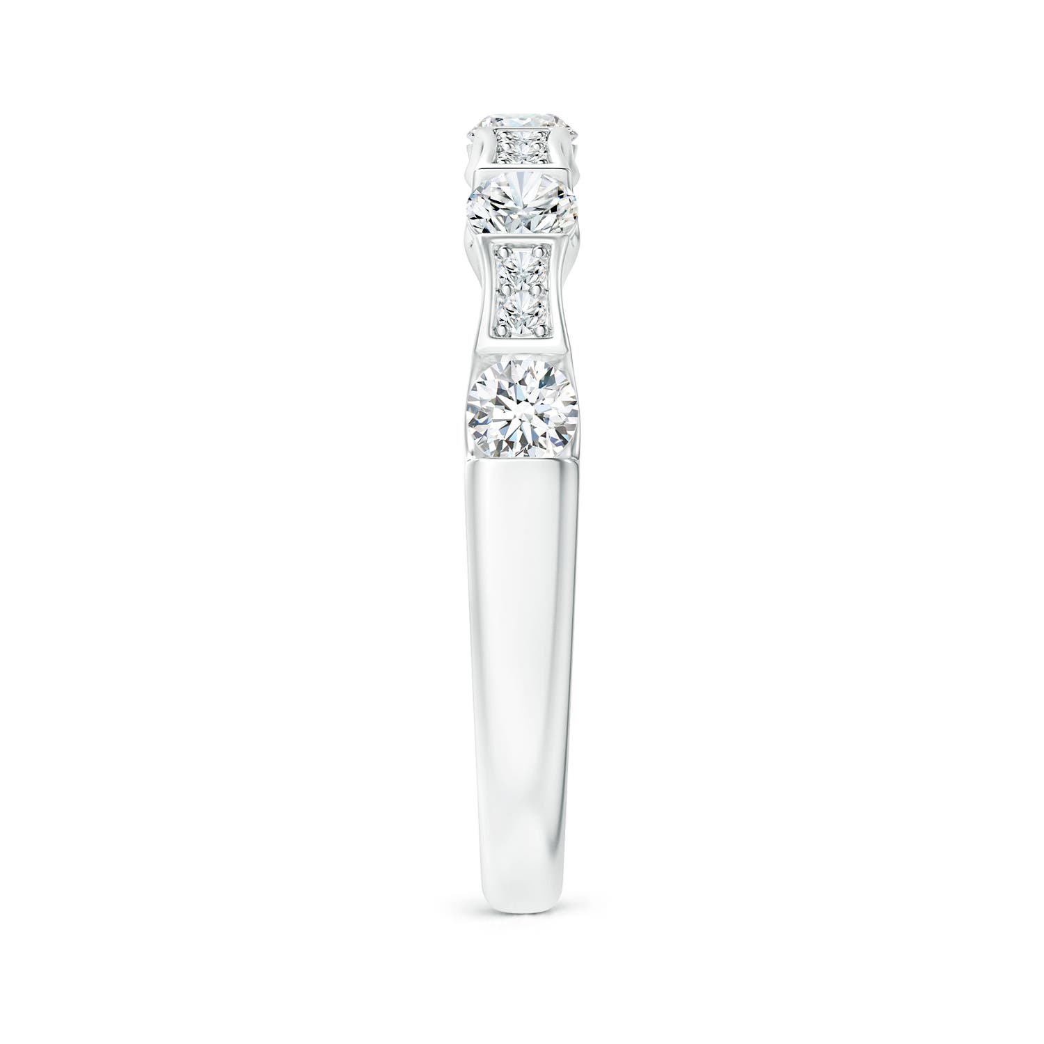 G, VS2 / 0.52 CT / 14 KT White Gold