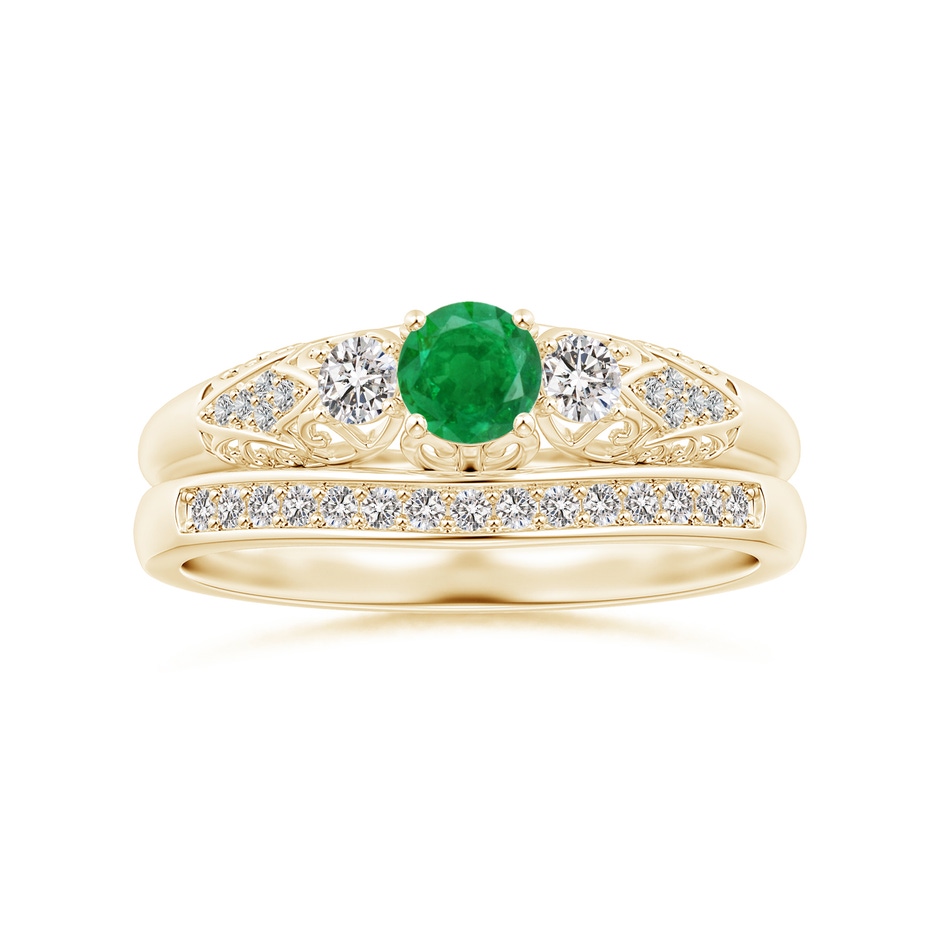 1.15mm IJI1I2 Aeon Vintage Style Diamond Curved Wedding Band in Yellow Gold side-3