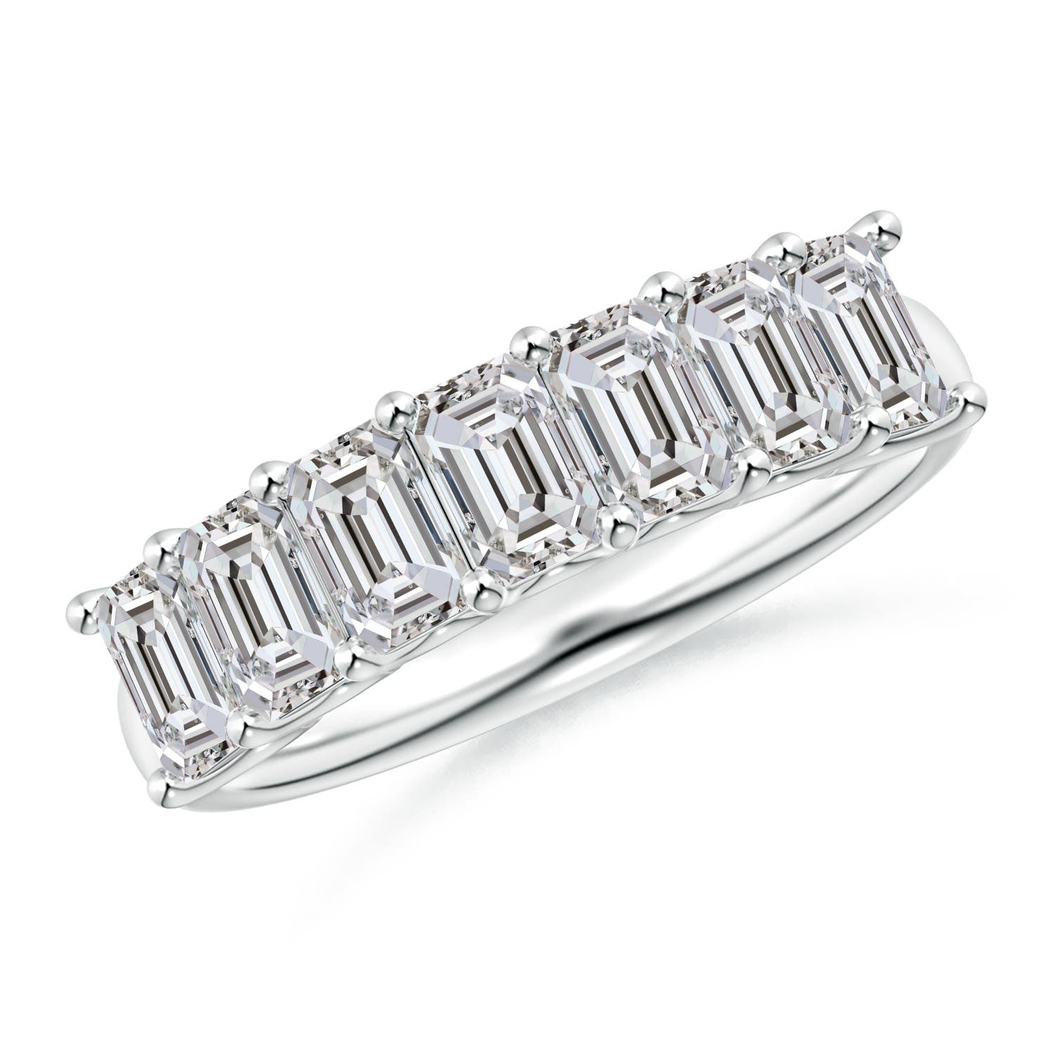 I-J, I1-I2 / 2.24 CT / 14 KT White Gold