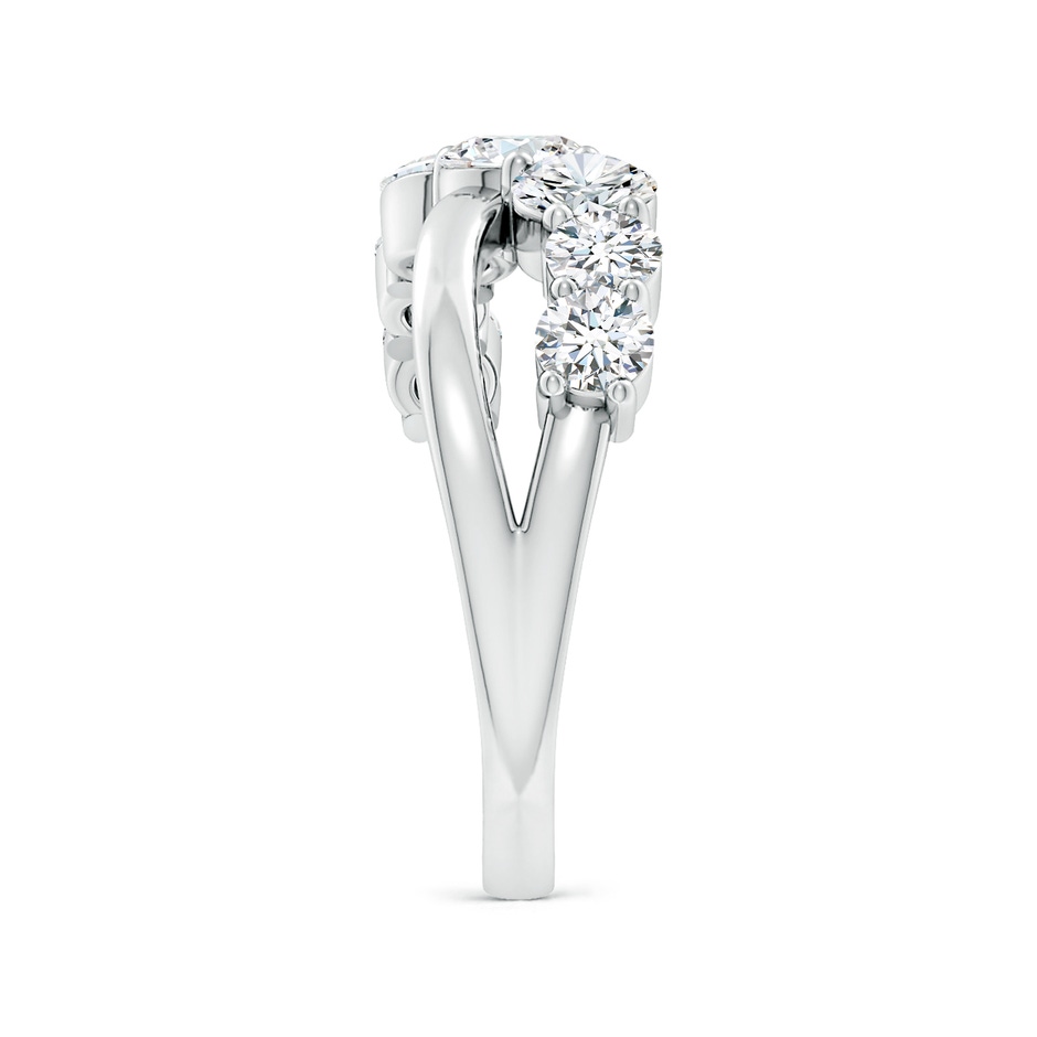 4.25mm GVS2 Graduated Round Diamond Broad Fashion Band in P950 Platinum side 299