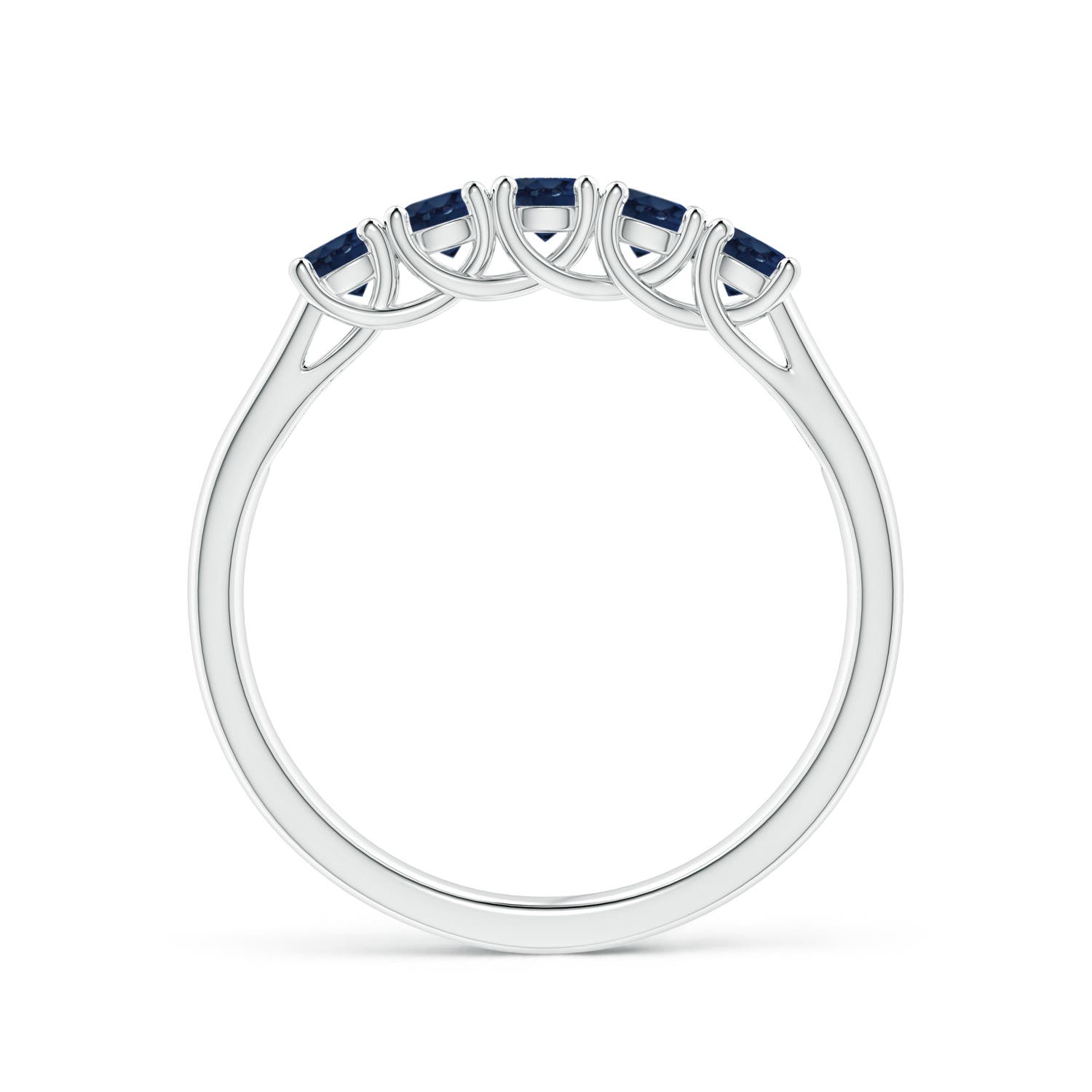 AA - Blue Sapphire / 0.6 CT / 14 KT White Gold