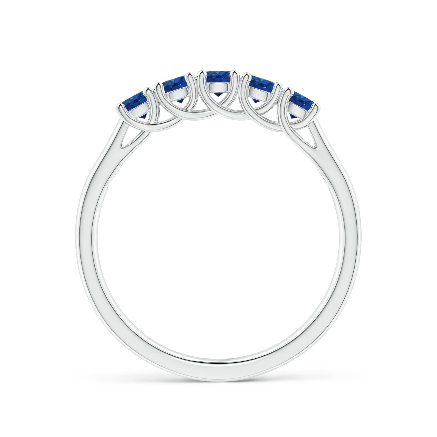 AAA - Blue Sapphire / 0.6 CT / 14 KT White Gold