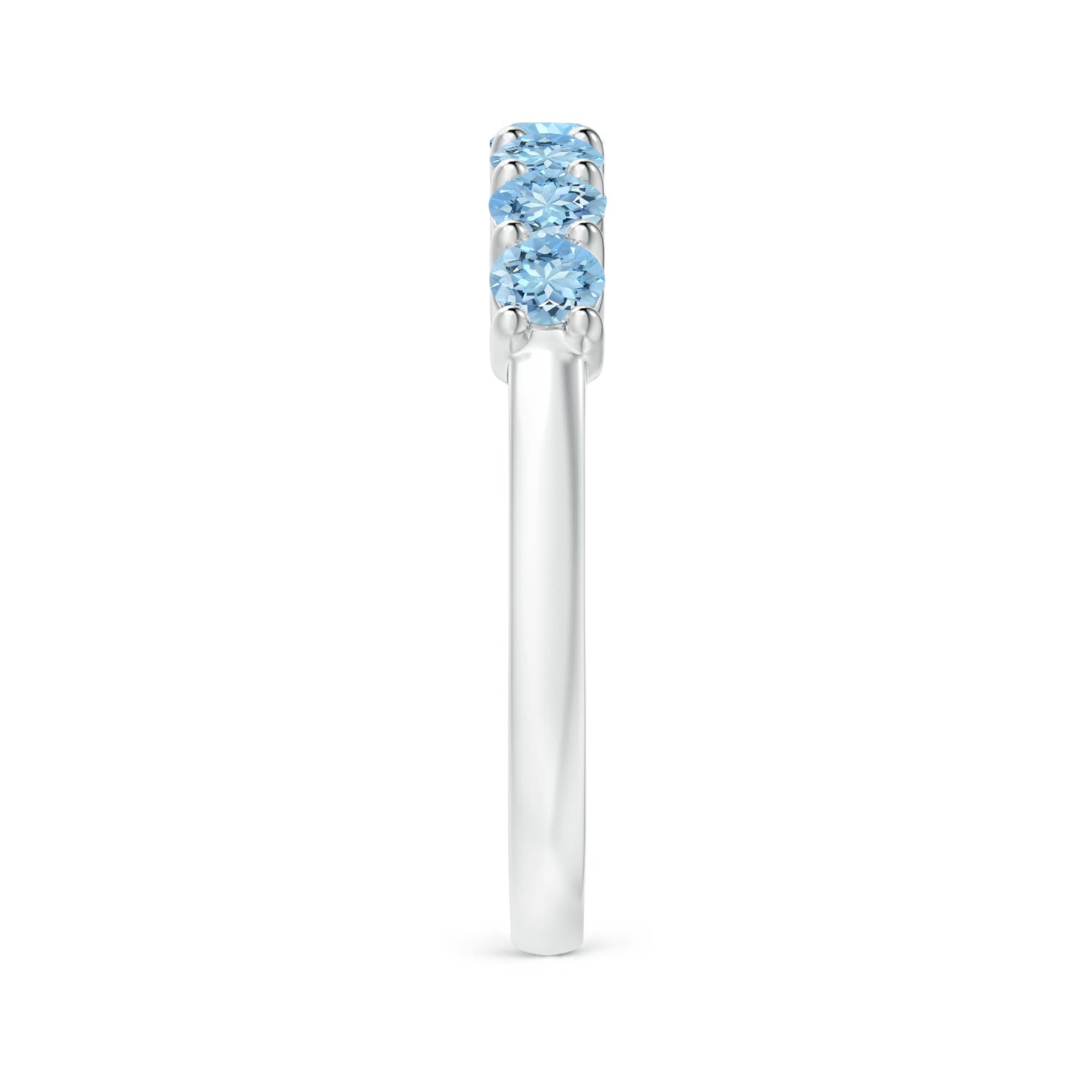 AAAA - Aquamarine / 0.7 CT / 14 KT White Gold