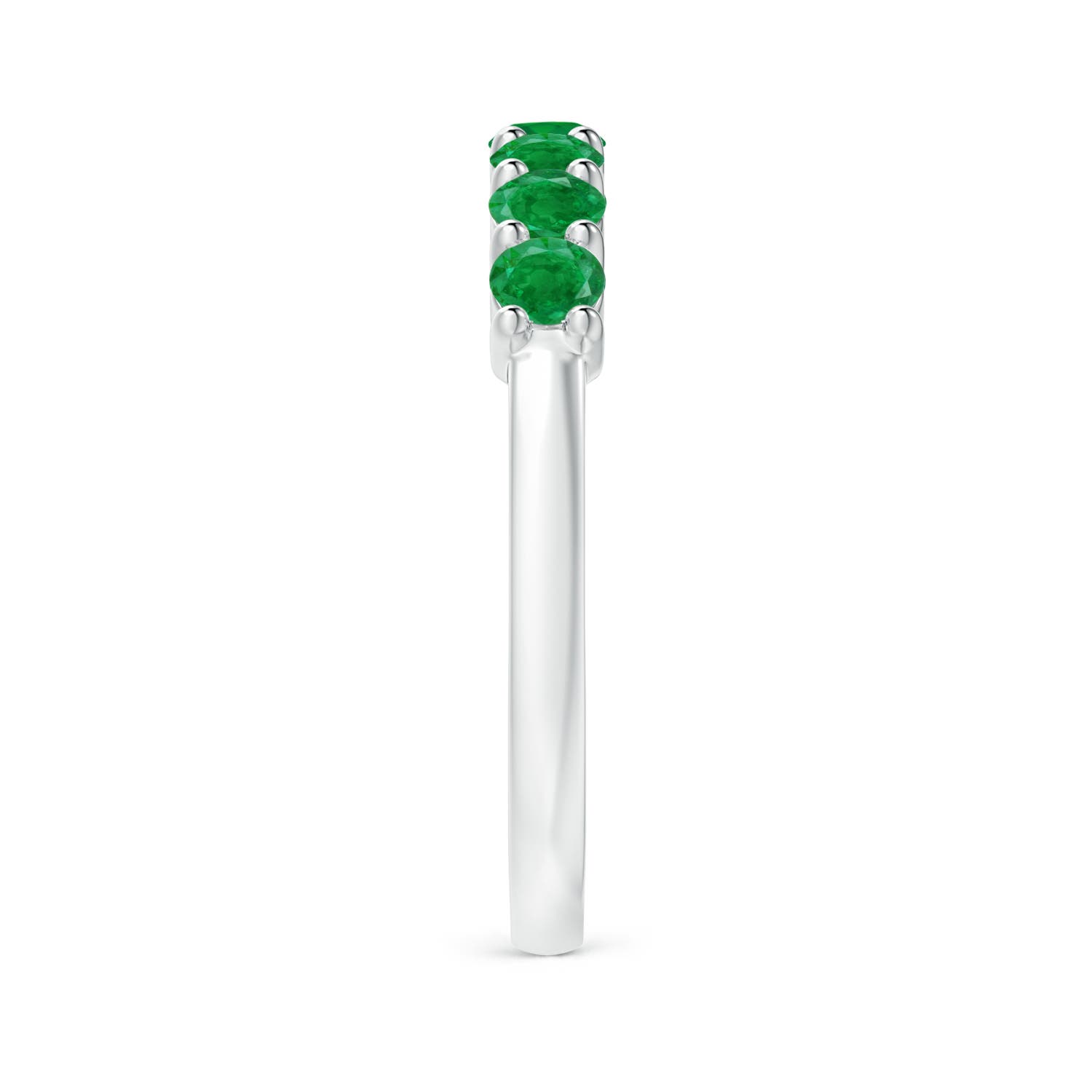 AA - Emerald / 0.7 CT / 14 KT White Gold