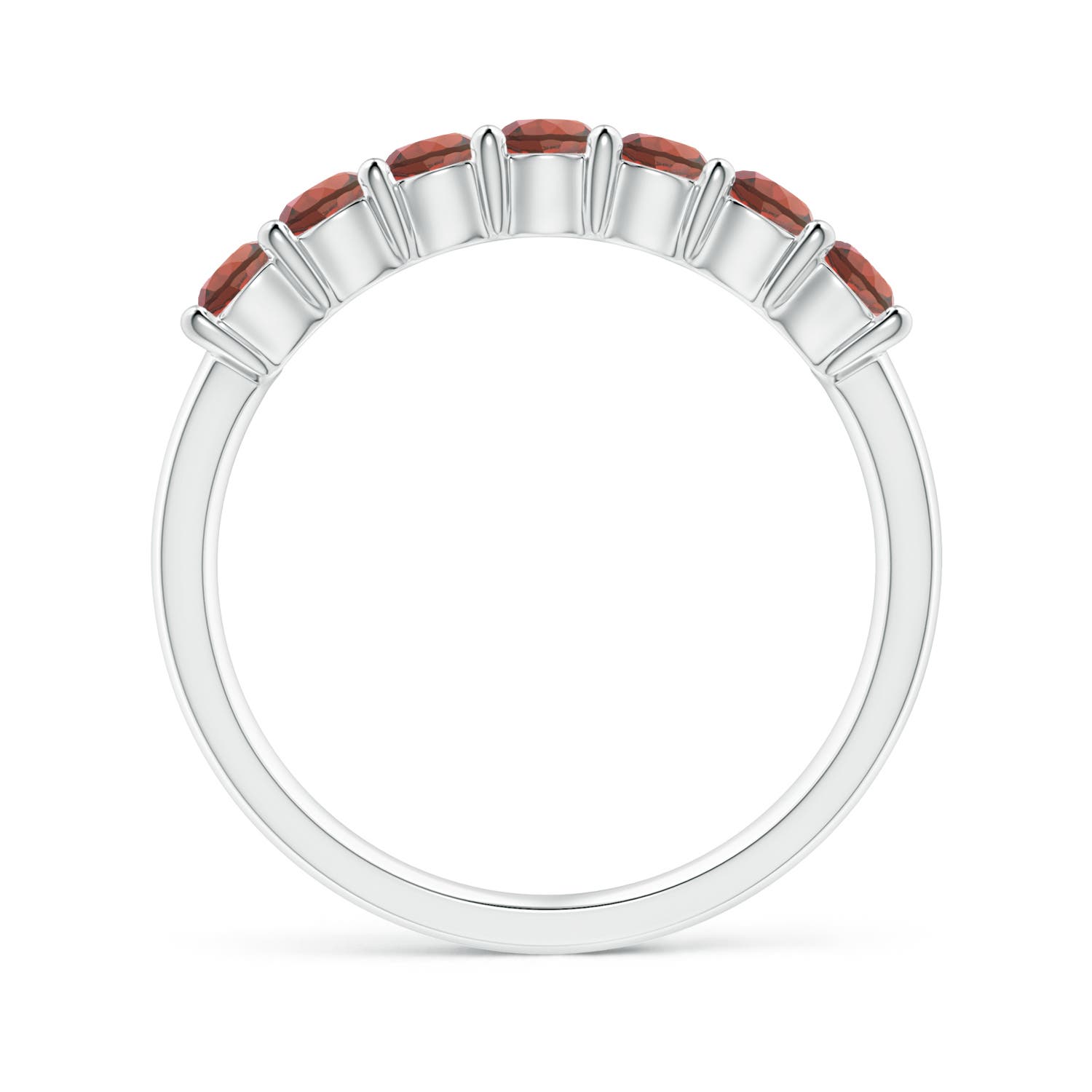 AA - Garnet / 1.05 CT / 14 KT White Gold