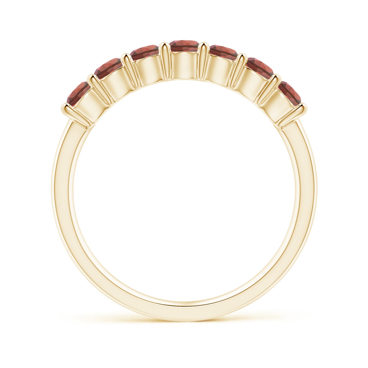 AA - Garnet / 1.05 CT / 14 KT Yellow Gold