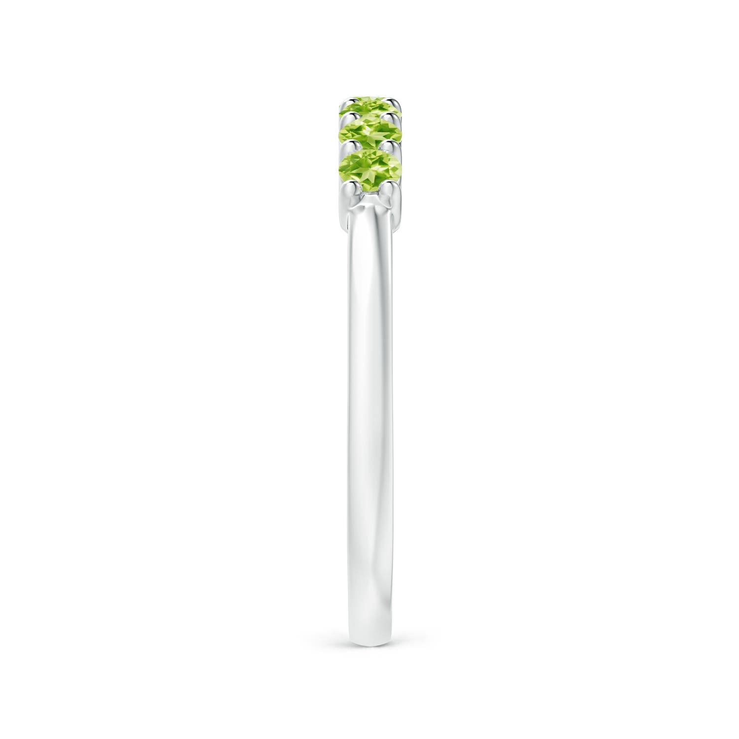 AAAA - Peridot / 0.49 CT / 14 KT White Gold