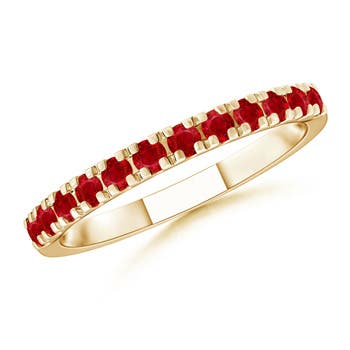 AAA - Ruby / 0.65 CT / 14 KT Yellow Gold