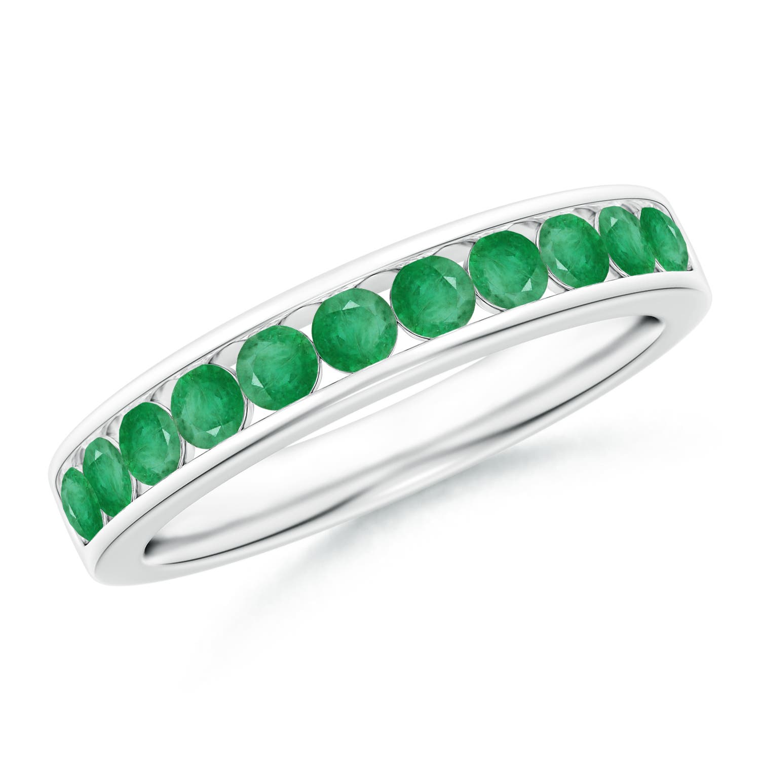 A - Emerald / 0.69 CT / 14 KT White Gold