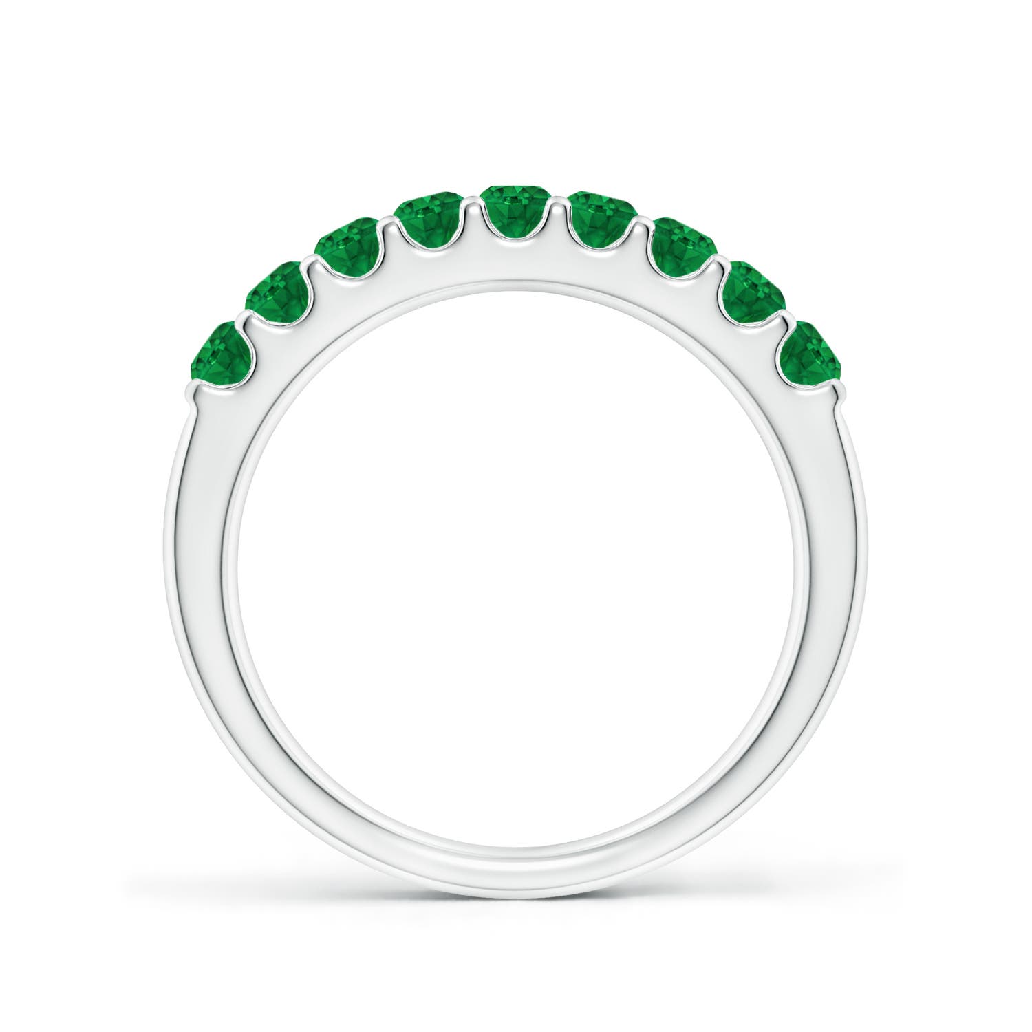 AAA - Emerald / 0.57 CT / 14 KT White Gold