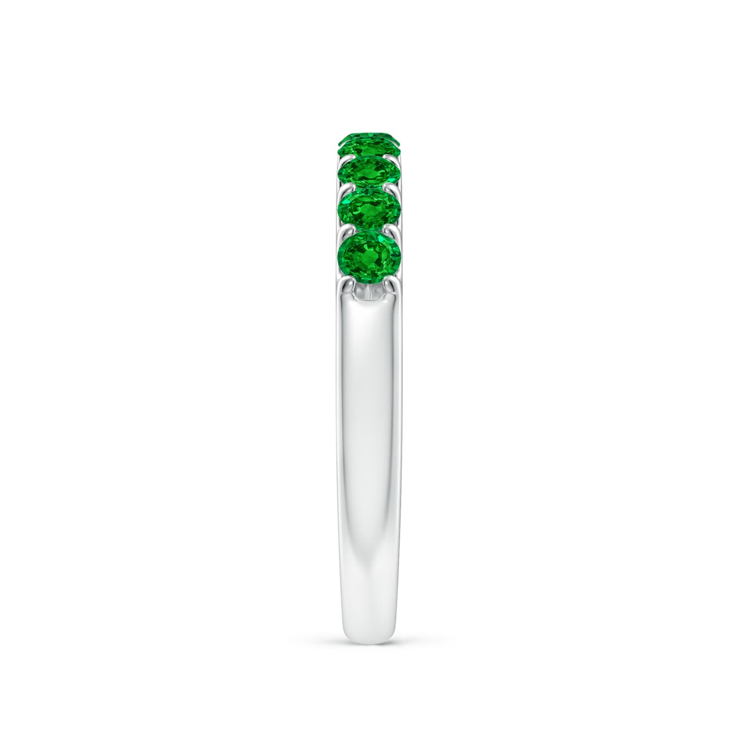 AAAA - Emerald / 0.57 CT / 14 KT White Gold