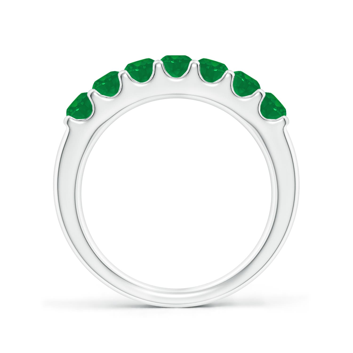 AA - Emerald / 0.77 CT / 14 KT White Gold