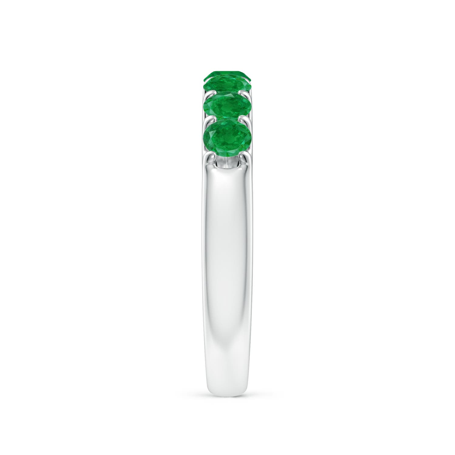 AA - Emerald / 0.77 CT / 14 KT White Gold