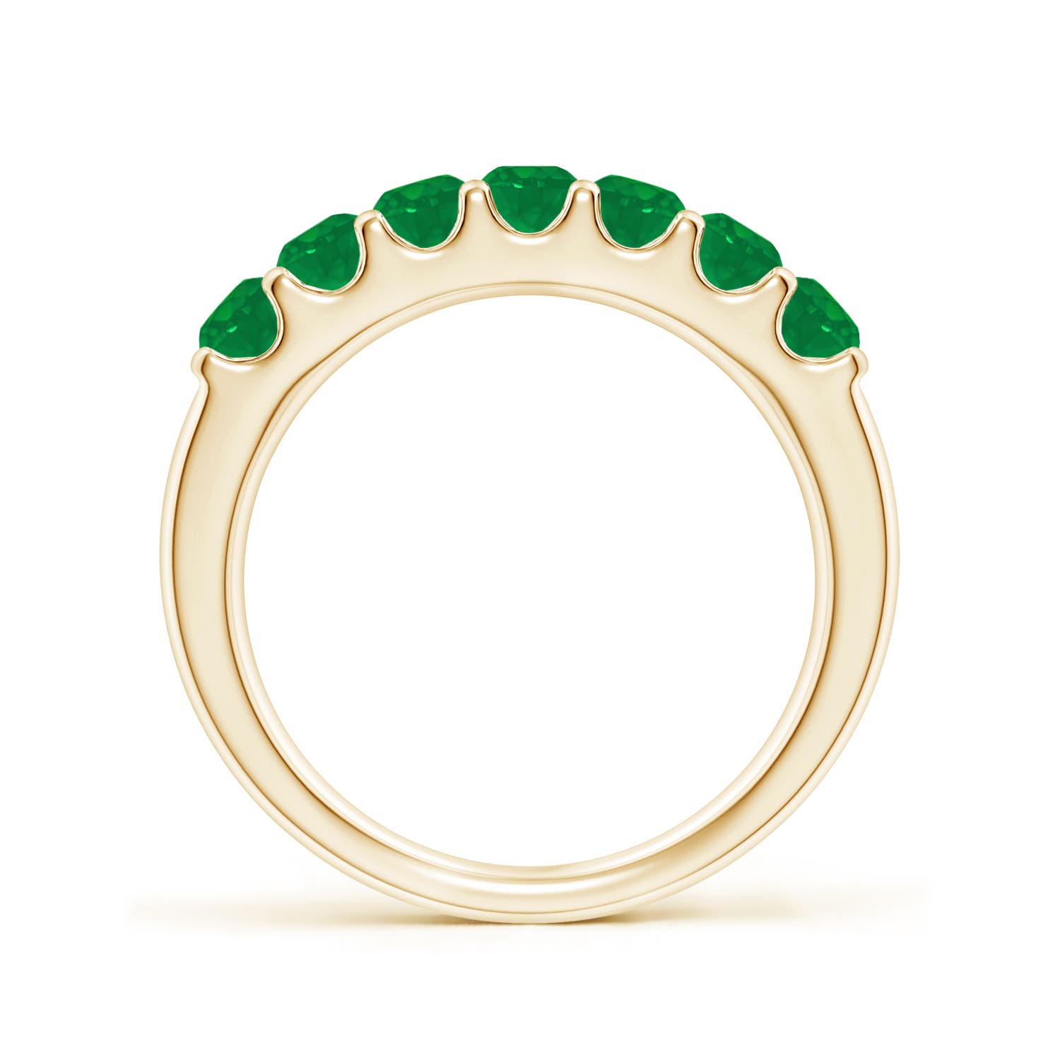 AA - Emerald / 0.77 CT / 14 KT Yellow Gold