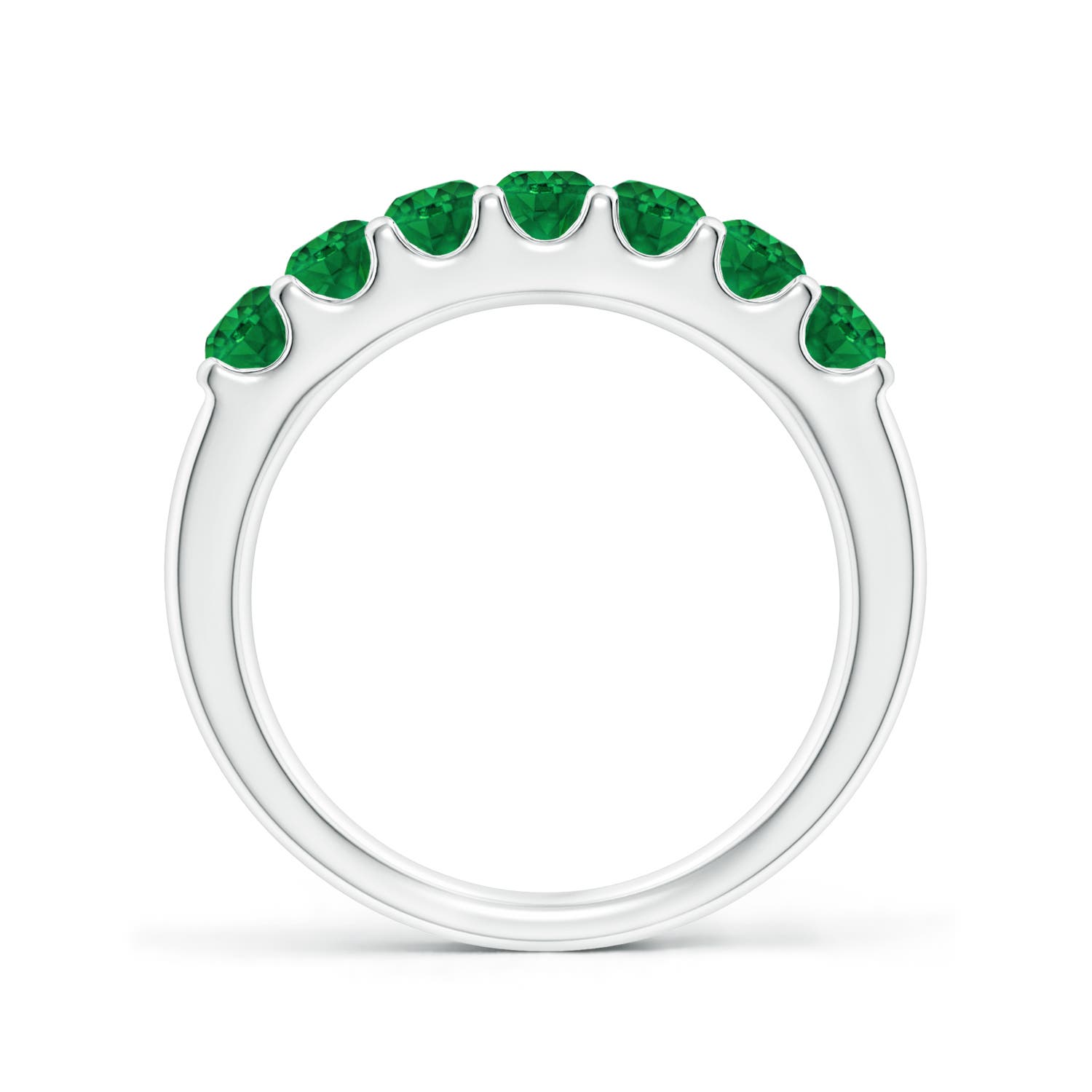 AAA - Emerald / 0.77 CT / 14 KT White Gold