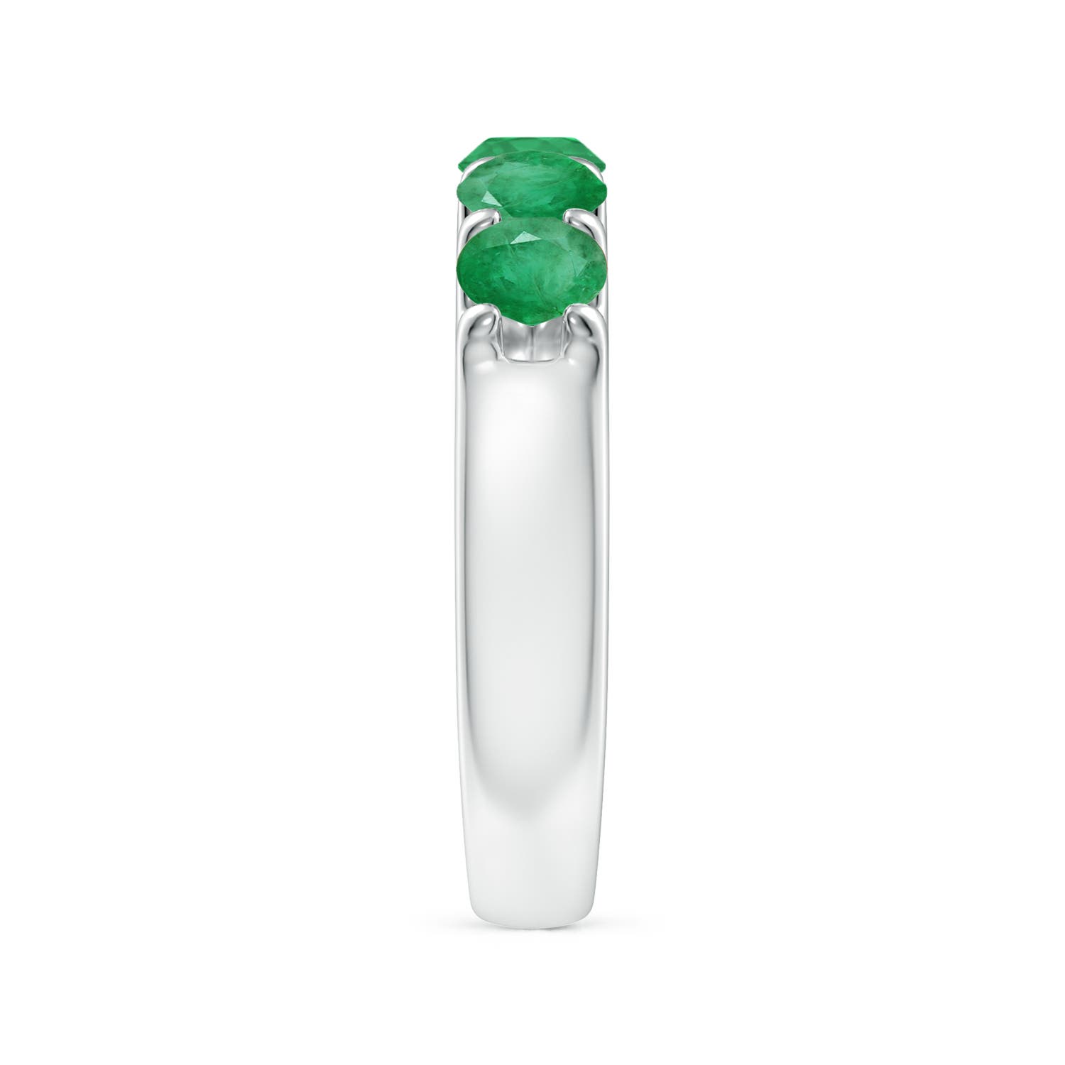 A - Emerald / 1.35 CT / 14 KT White Gold