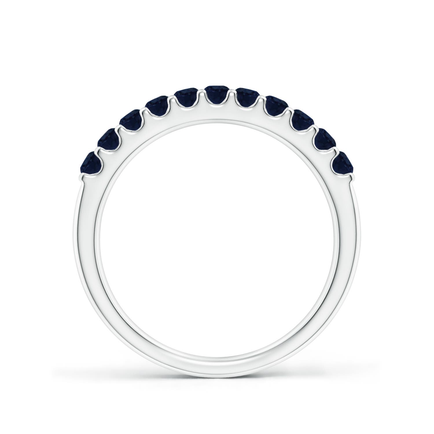 A - Blue Sapphire / 0.61 CT / 14 KT White Gold