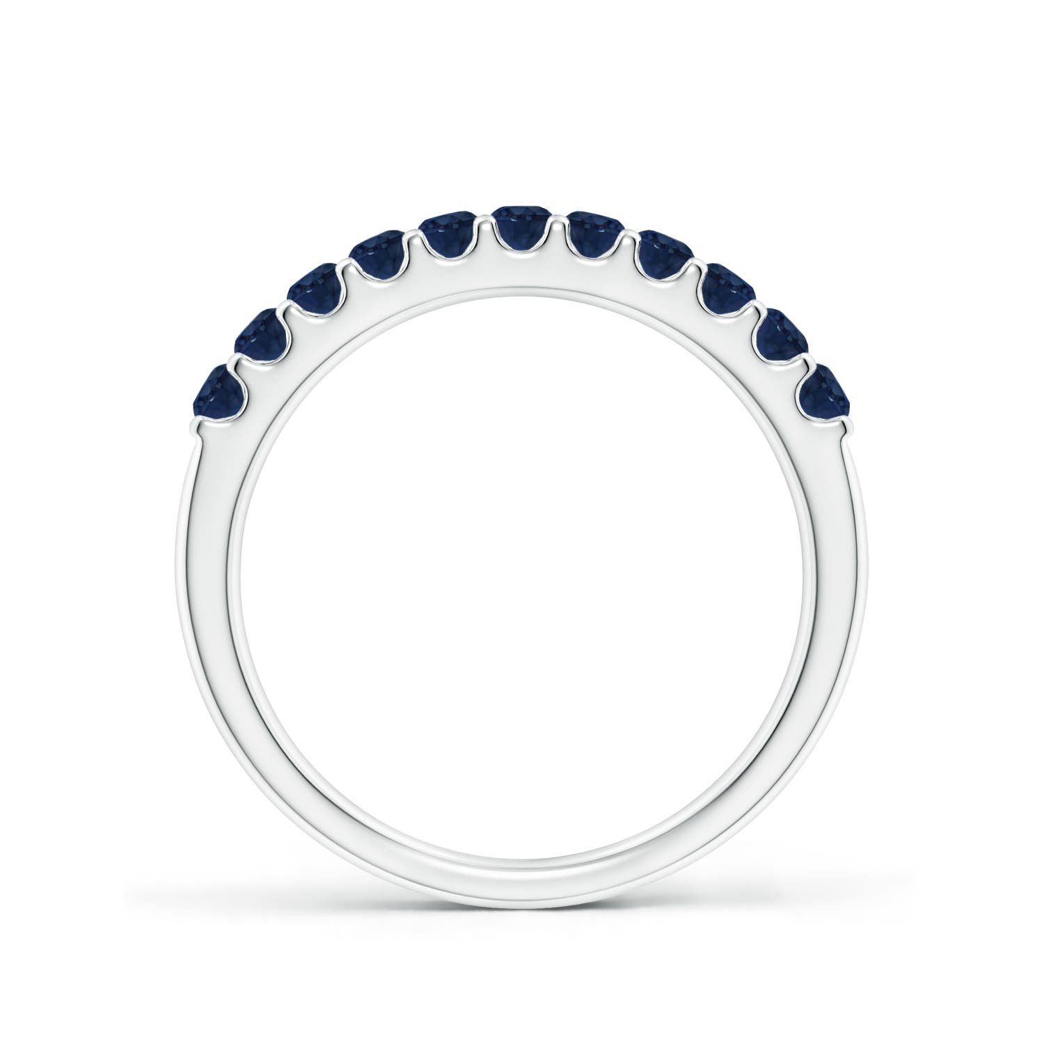 AA - Blue Sapphire / 0.61 CT / 14 KT White Gold