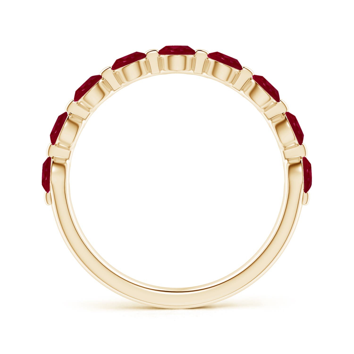 AA - Ruby / 1.35 CT / 14 KT Yellow Gold