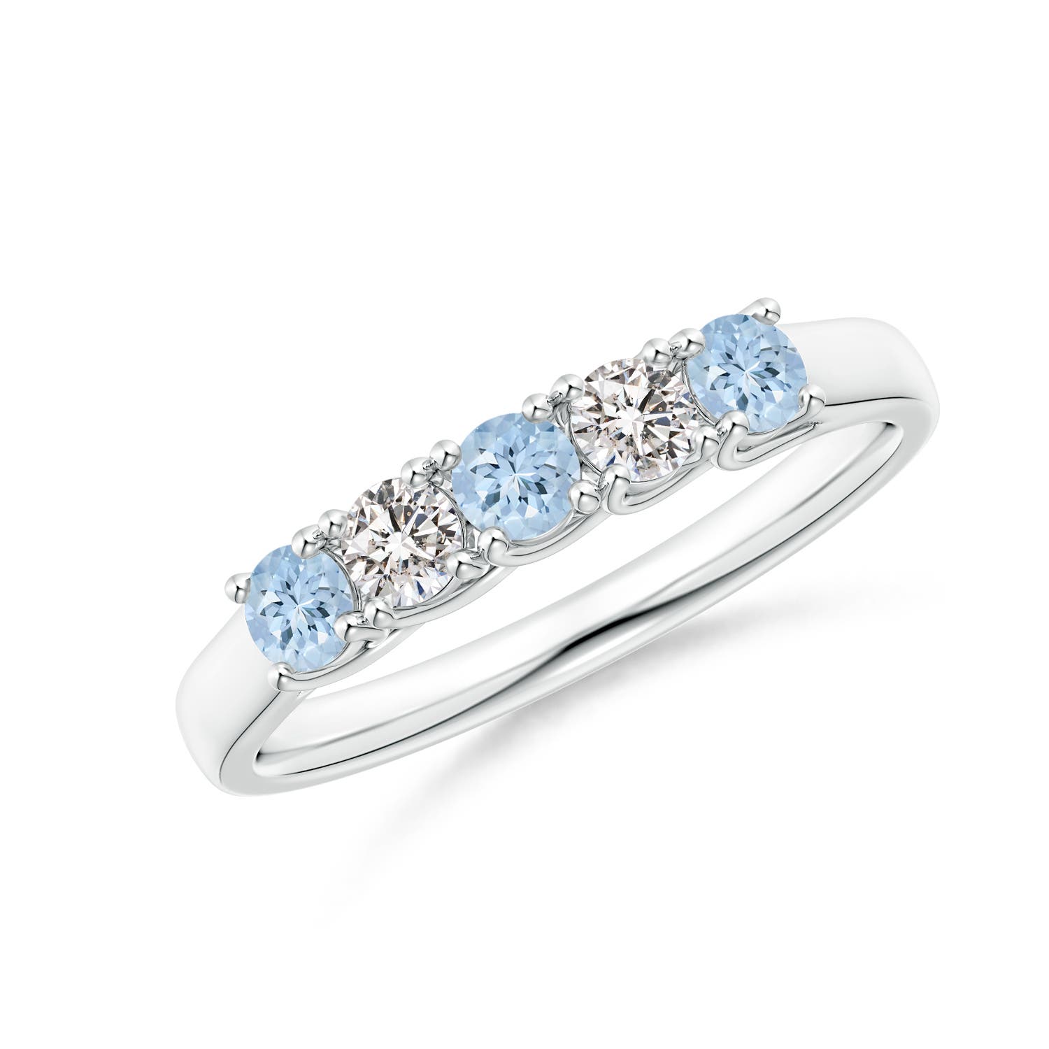 AA - Aquamarine / 0.41 CT / 14 KT White Gold