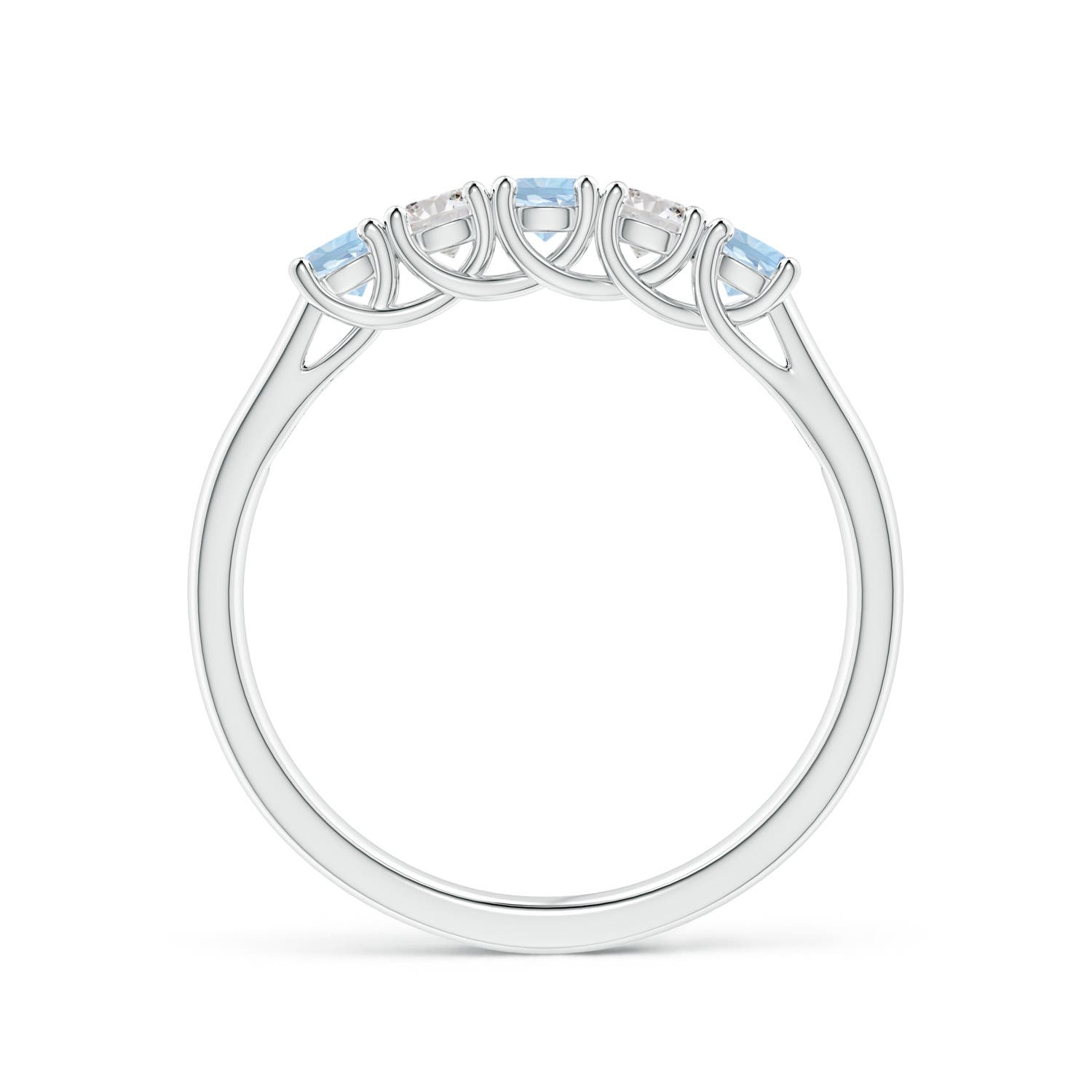 AA - Aquamarine / 0.41 CT / 14 KT White Gold