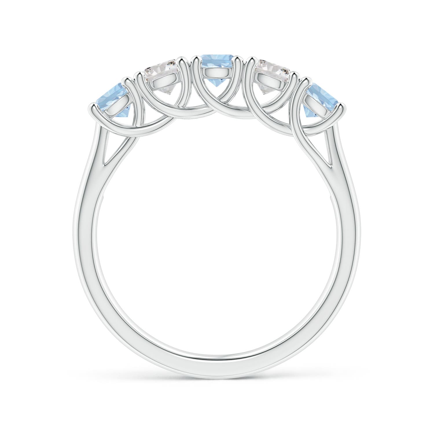 AA - Aquamarine / 0.94 CT / 14 KT White Gold