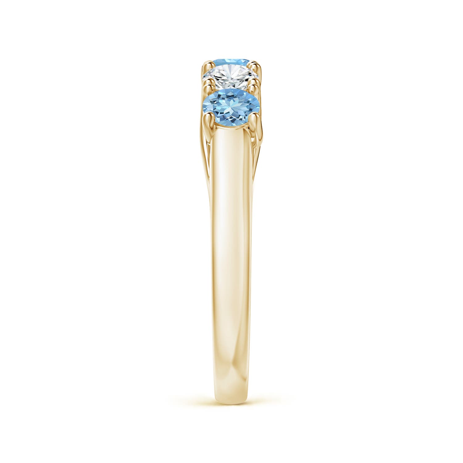 AAAA - Aquamarine / 0.94 CT / 14 KT Yellow Gold