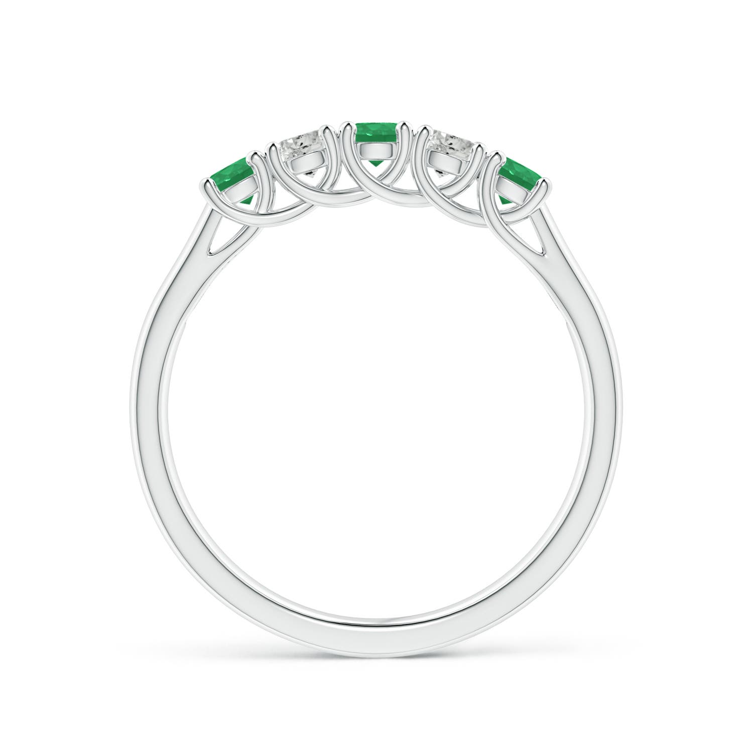 A - Emerald / 0.44 CT / 14 KT White Gold