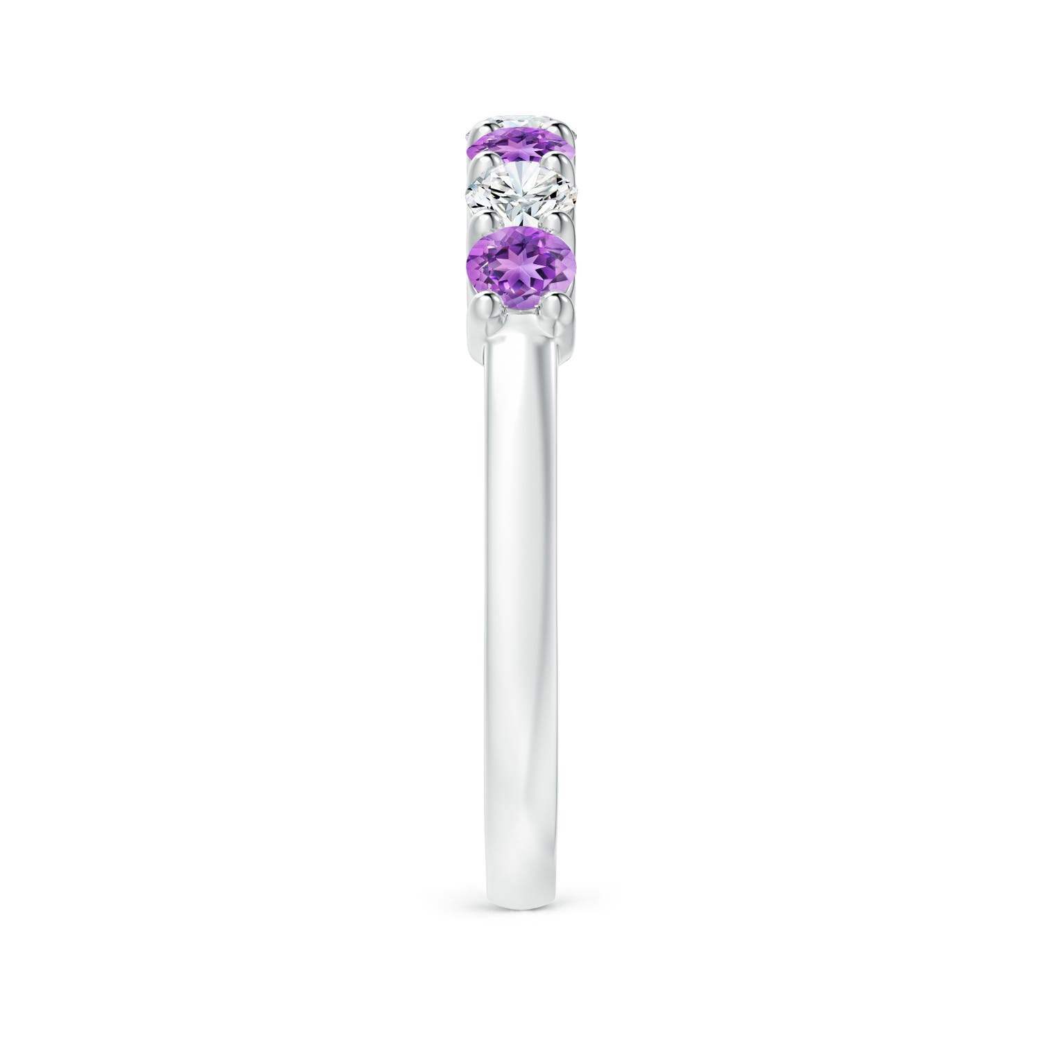 AAAA - Amethyst / 0.72 CT / 14 KT White Gold