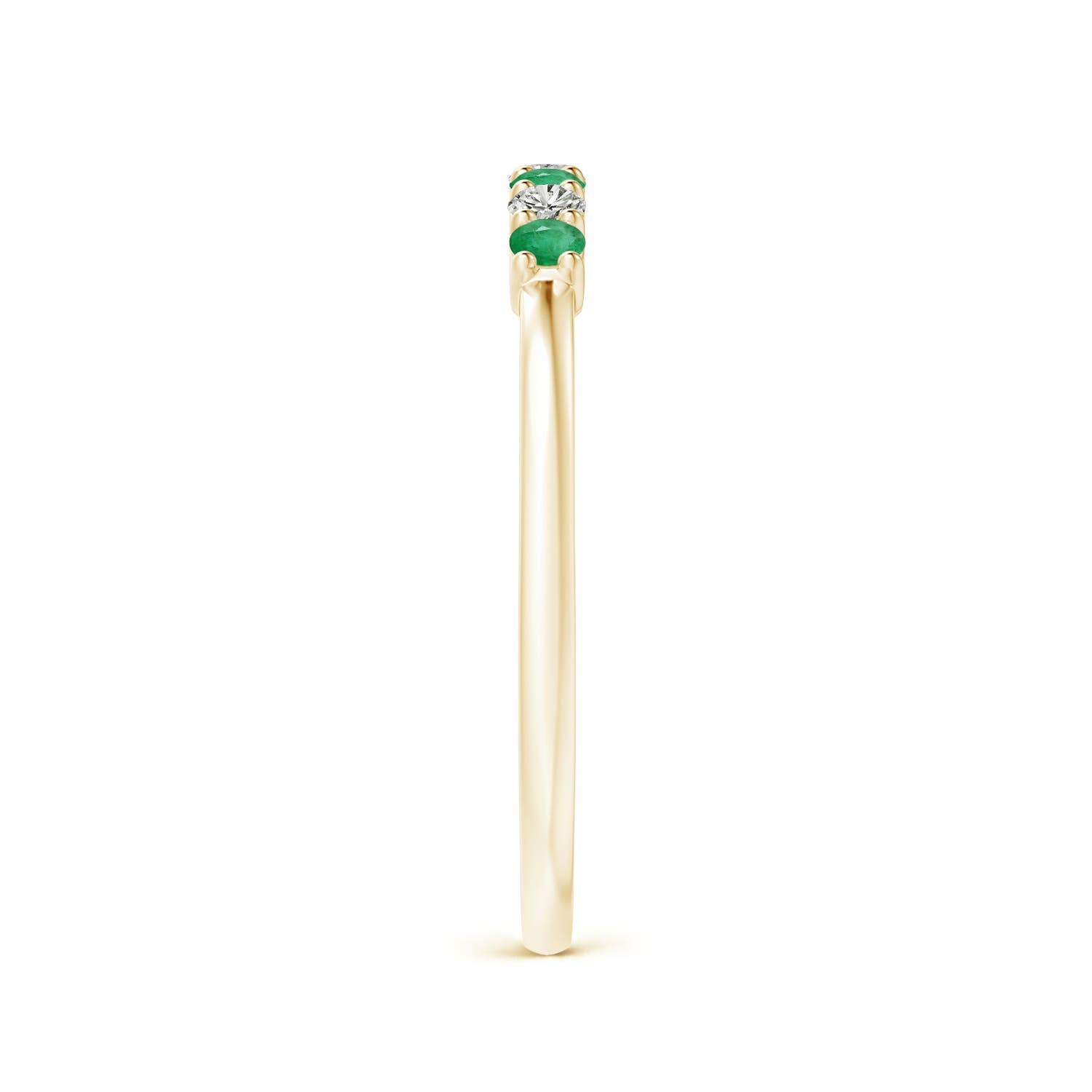 A - Emerald / 0.29 CT / 14 KT Yellow Gold