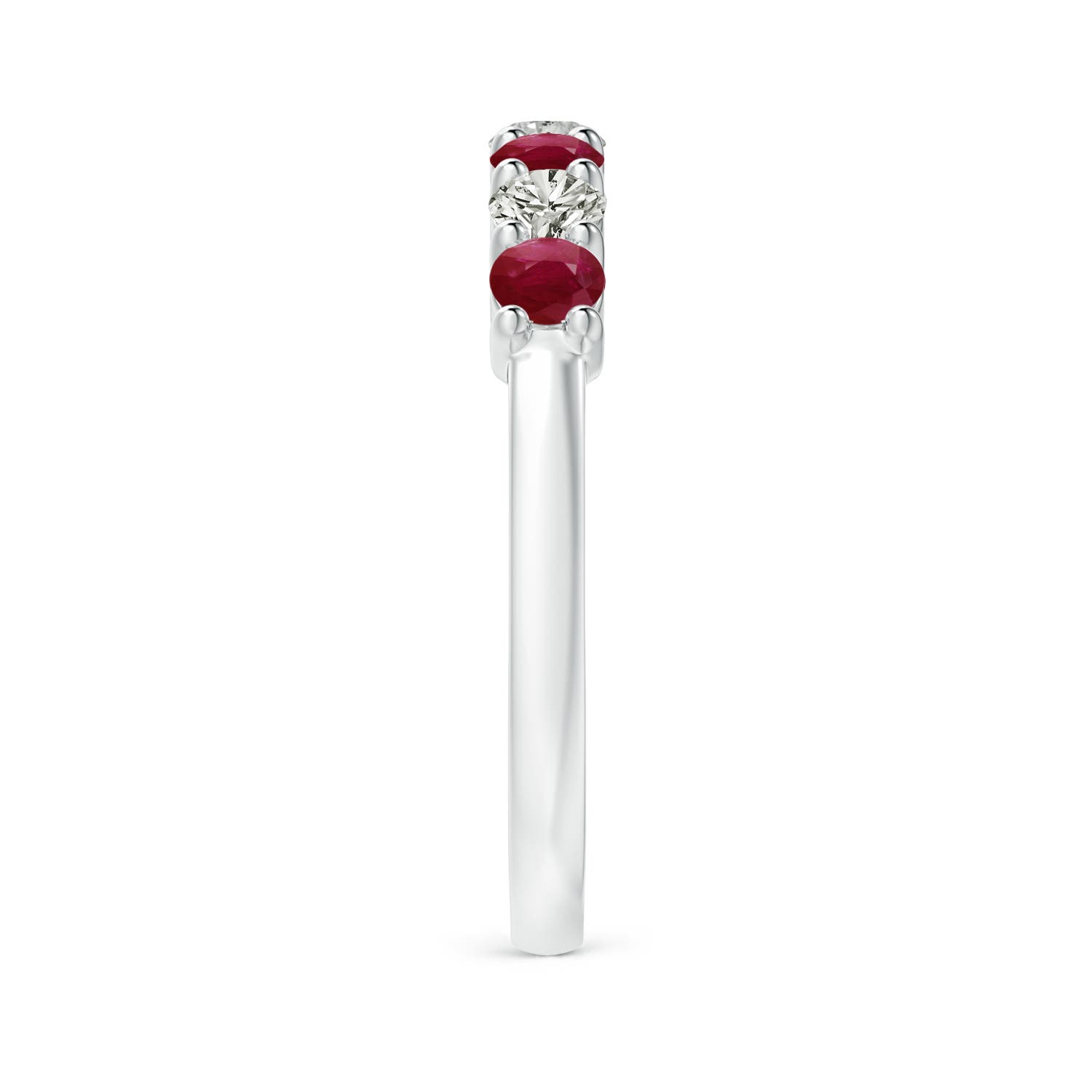 A - Ruby / 0.92 CT / 14 KT White Gold