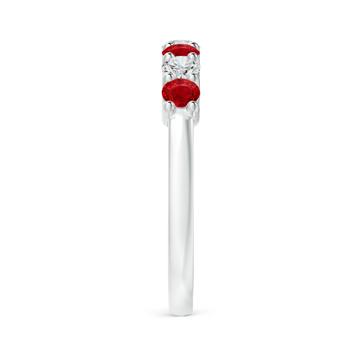 AAA - Ruby / 0.92 CT / 14 KT White Gold