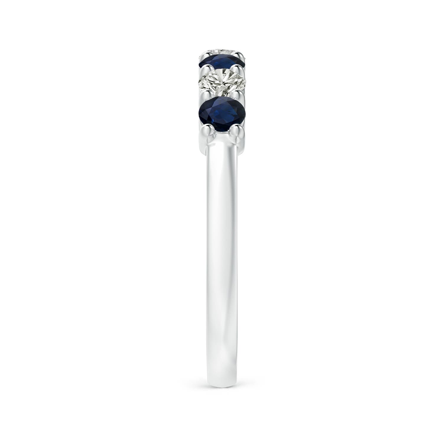 A - Blue Sapphire / 0.88 CT / 14 KT White Gold