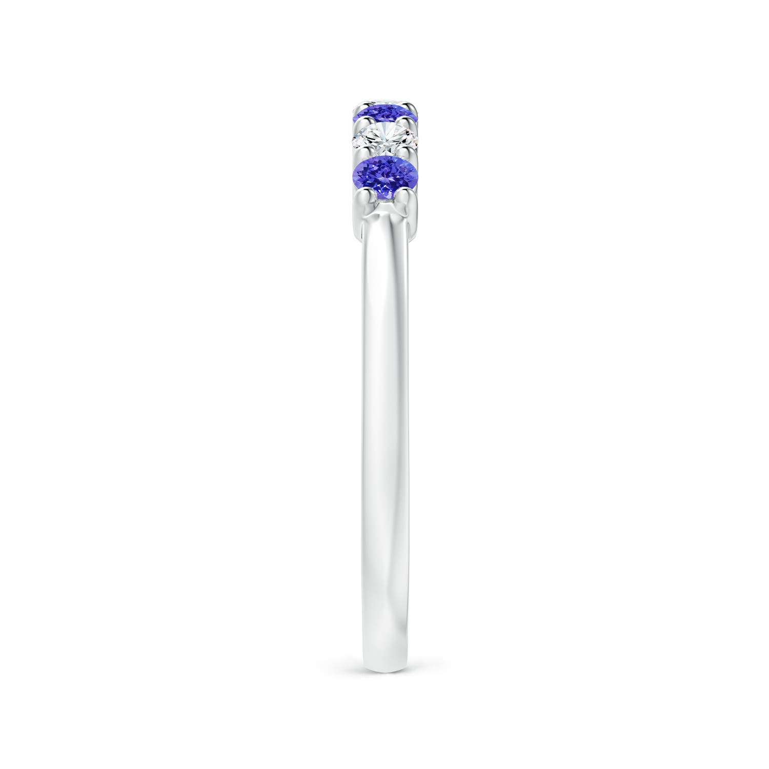 AAAA - Tanzanite / 0.49 CT / 14 KT White Gold