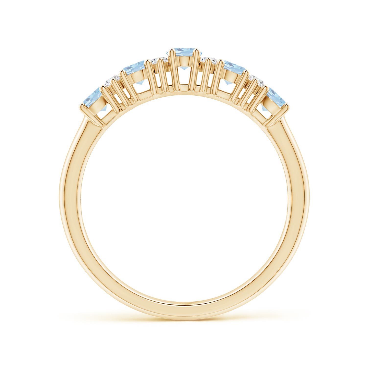 A - Aquamarine / 0.86 CT / 14 KT Yellow Gold