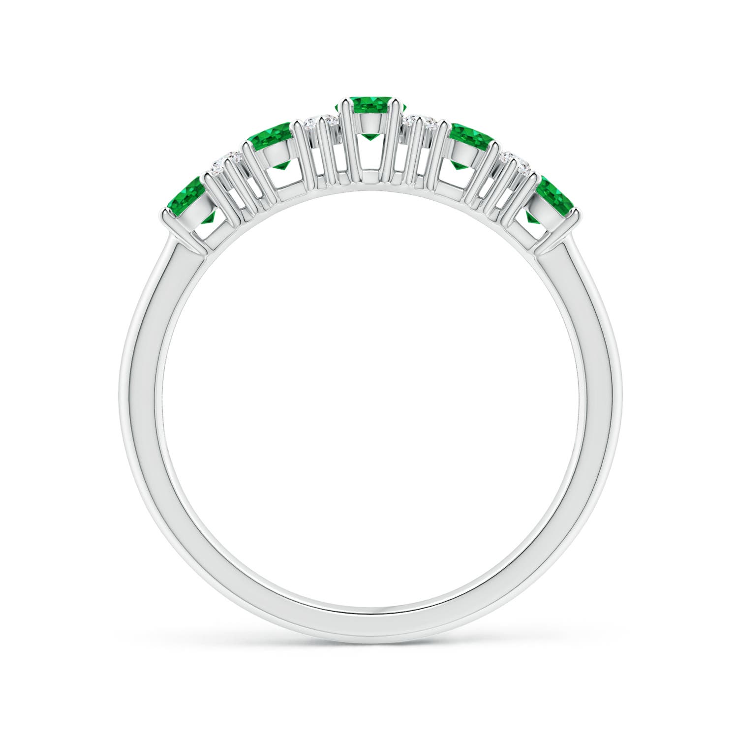 AAA - Emerald / 0.71 CT / 14 KT White Gold