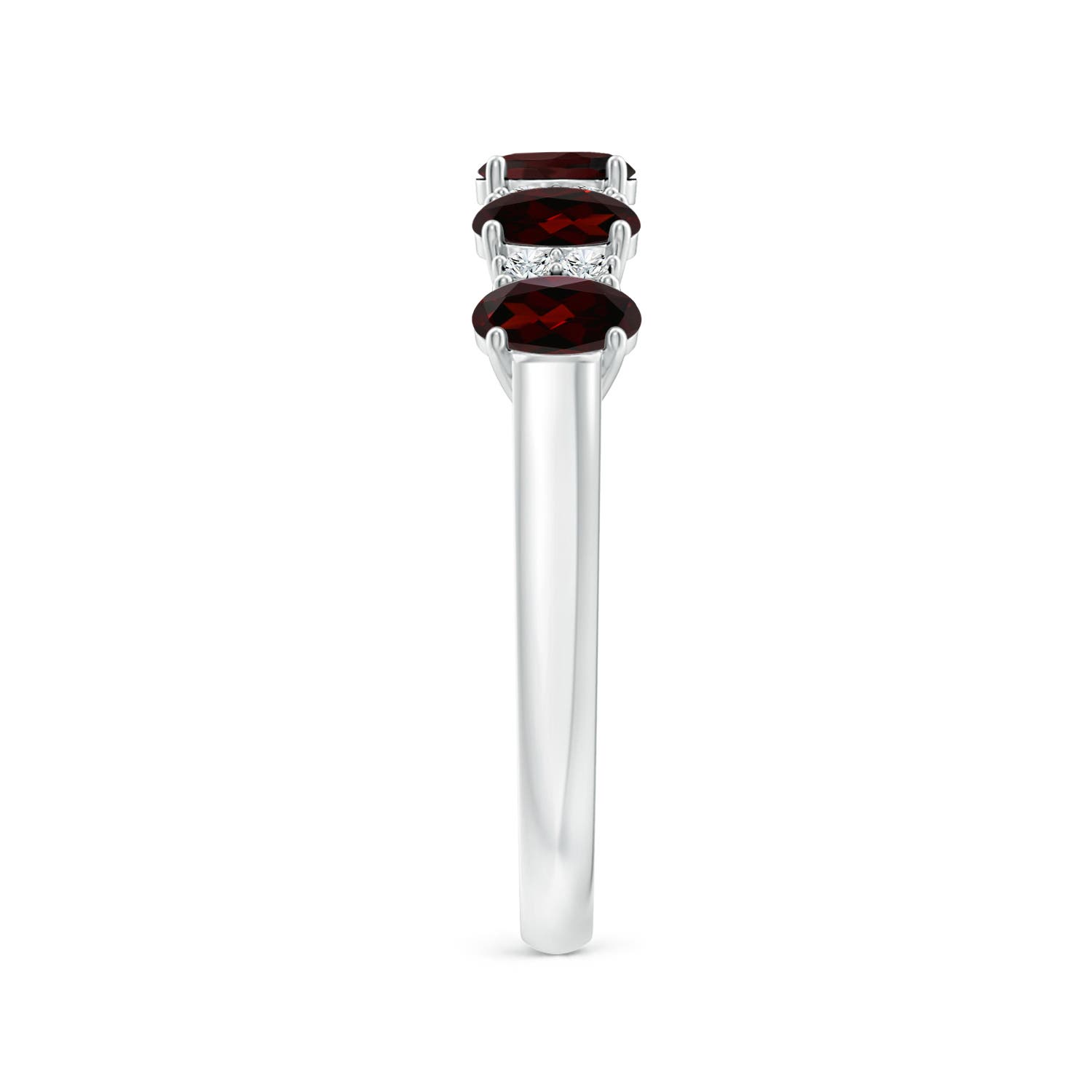 A - Garnet / 1.11 CT / 14 KT White Gold