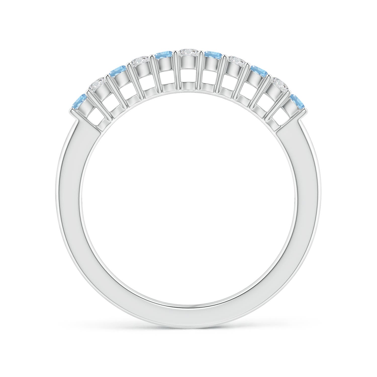 AAA - Aquamarine / 0.36 CT / 14 KT White Gold