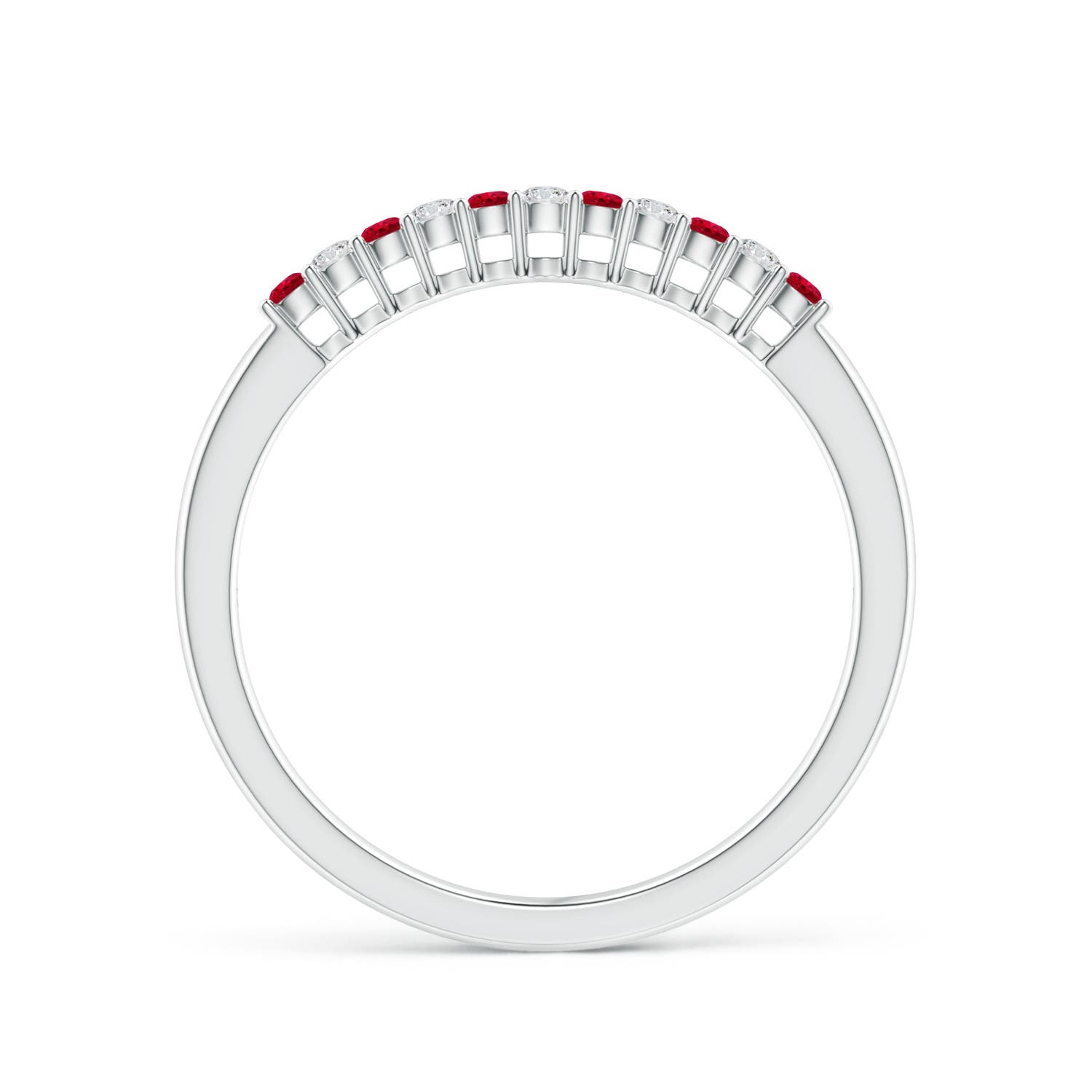 AAA - Ruby / 0.25 CT / 14 KT White Gold