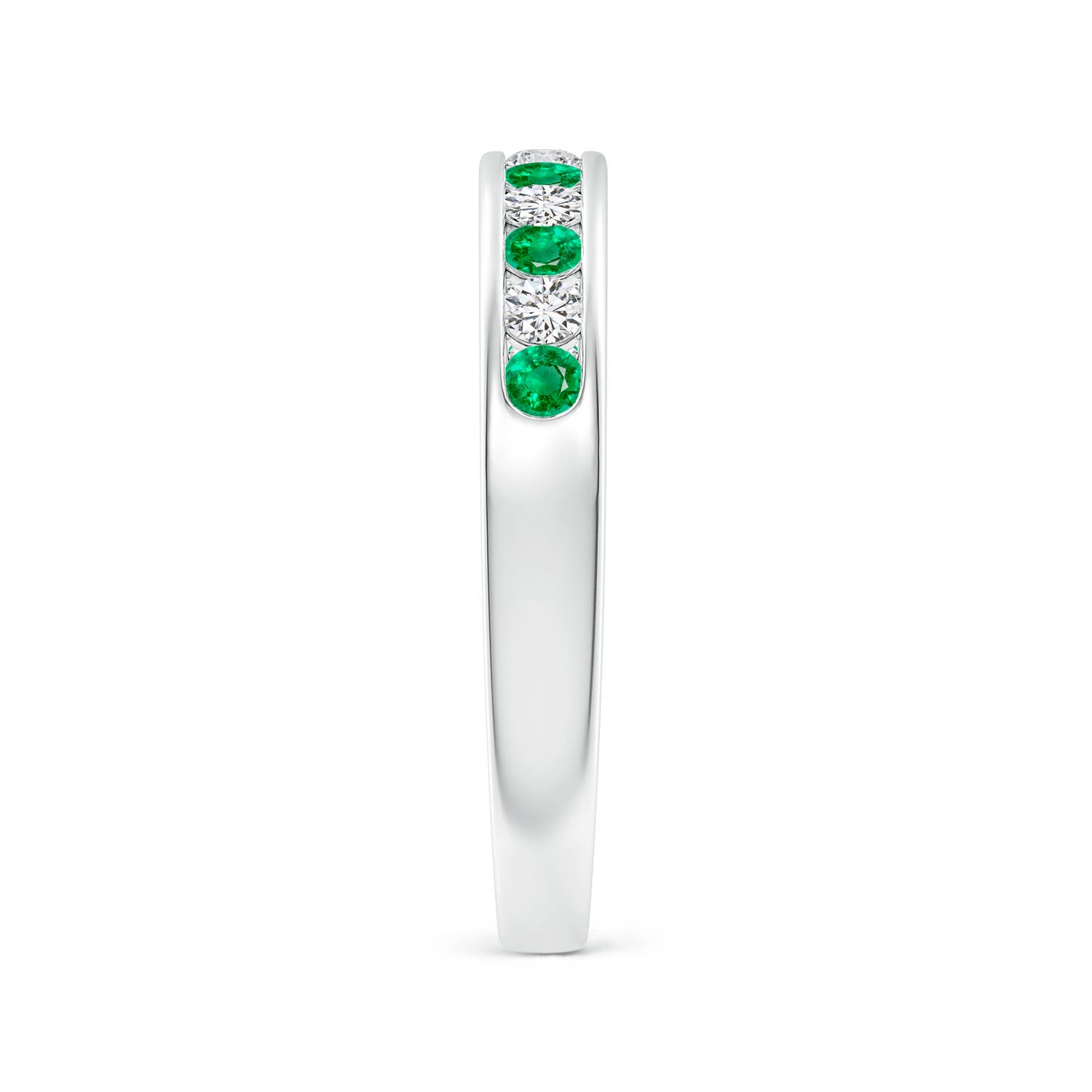 AAA - Emerald / 0.42 CT / 14 KT White Gold