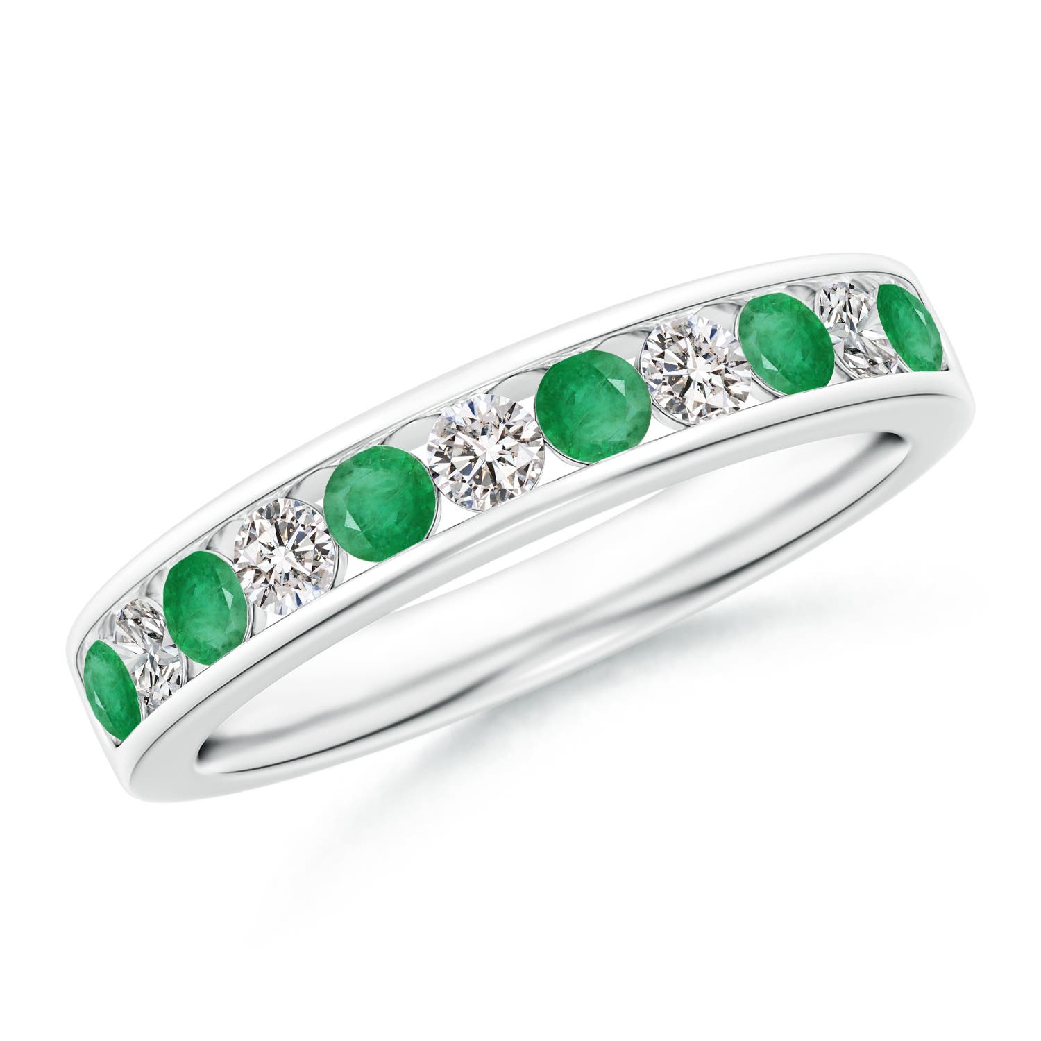 A - Emerald / 0.72 CT / 14 KT White Gold