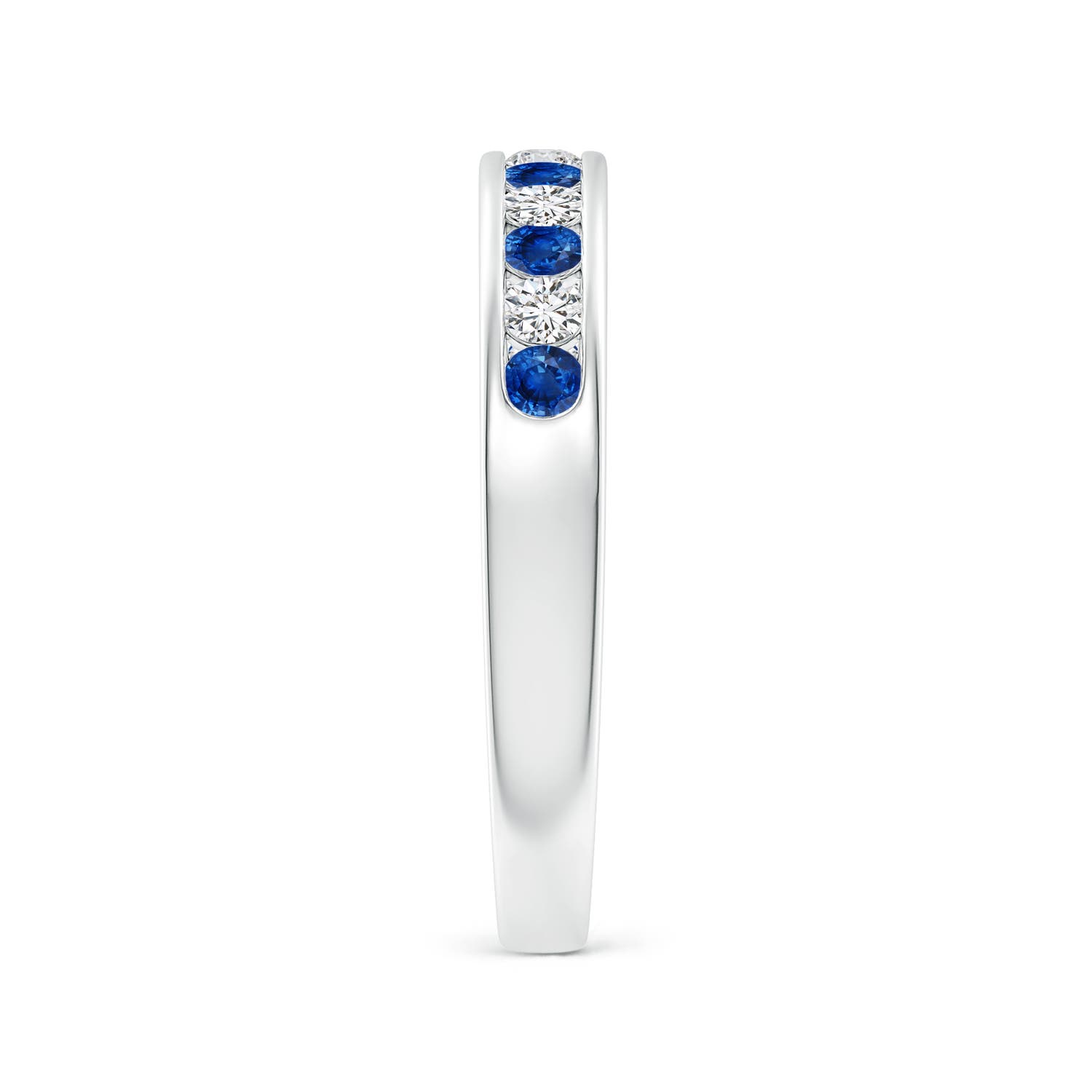 AAA - Blue Sapphire / 0.53 CT / 14 KT White Gold