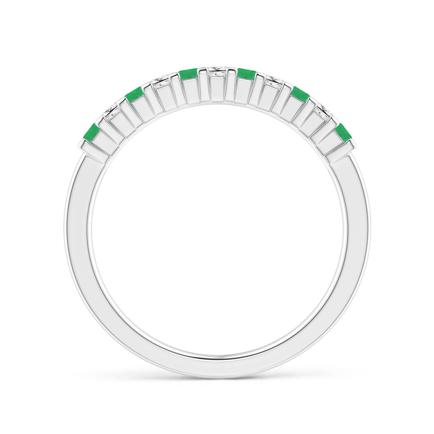 A - Emerald / 0.44 CT / 14 KT White Gold