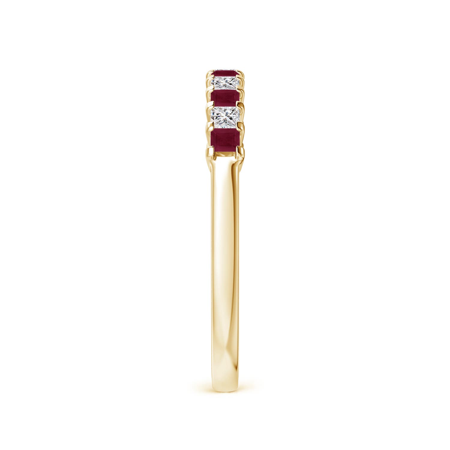 A - Ruby / 0.53 CT / 14 KT Yellow Gold