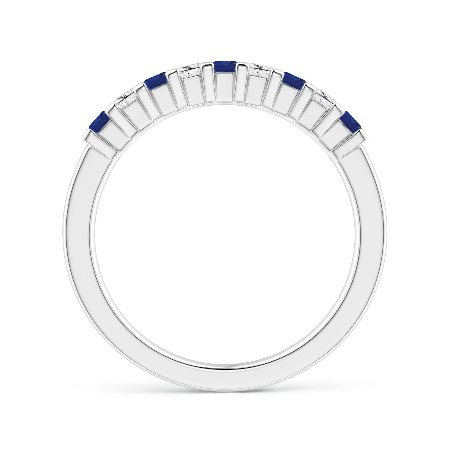 AAA - Blue Sapphire / 0.68 CT / 14 KT White Gold