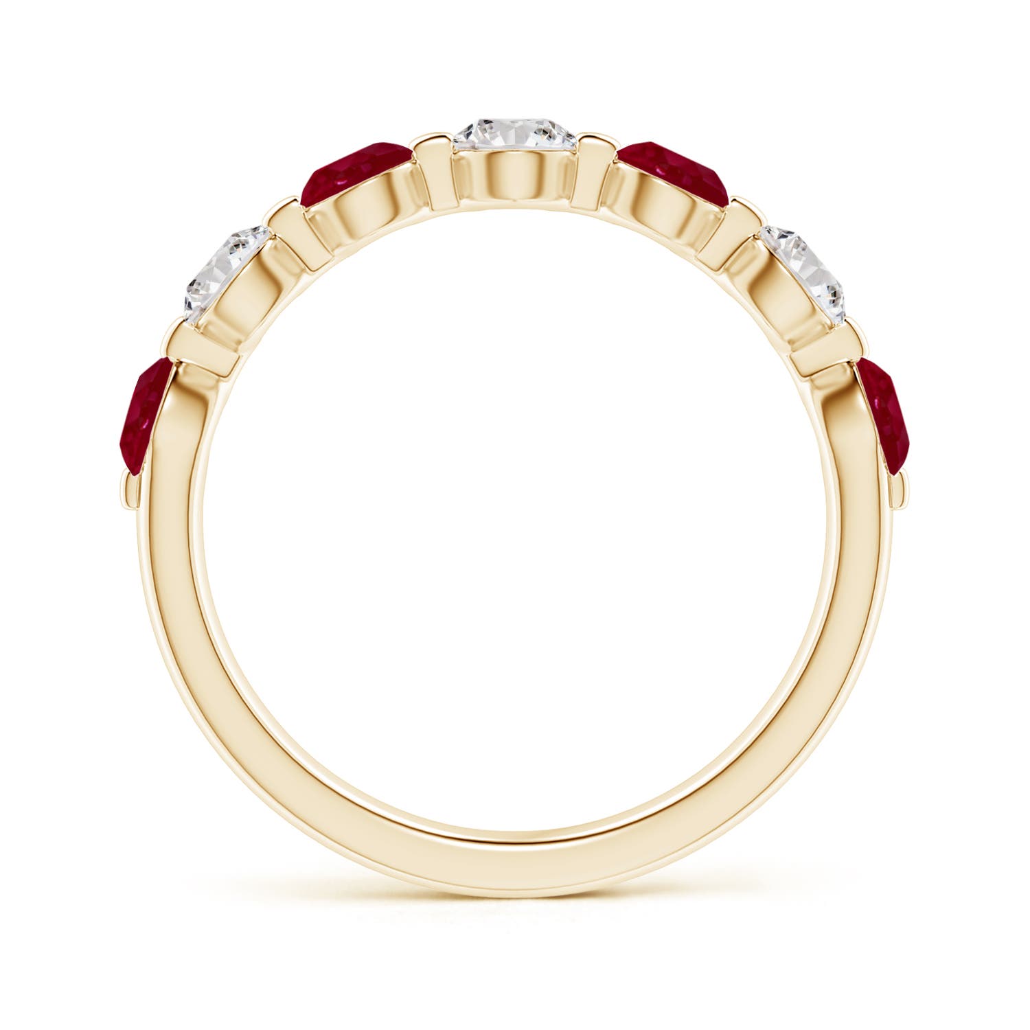 AA - Ruby / 1.53 CT / 14 KT Yellow Gold